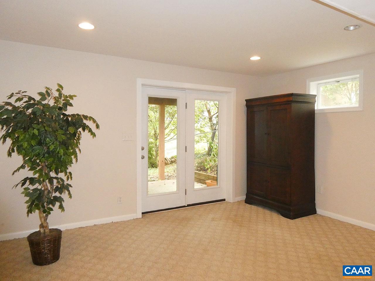 613 SHAMROCK RD, CHARLOTTESVILLE, Virginia 22903, 4 Bedrooms Bedrooms, ,2 BathroomsBathrooms,Residential,For sale,613 SHAMROCK RD,669420 MLS # 669420