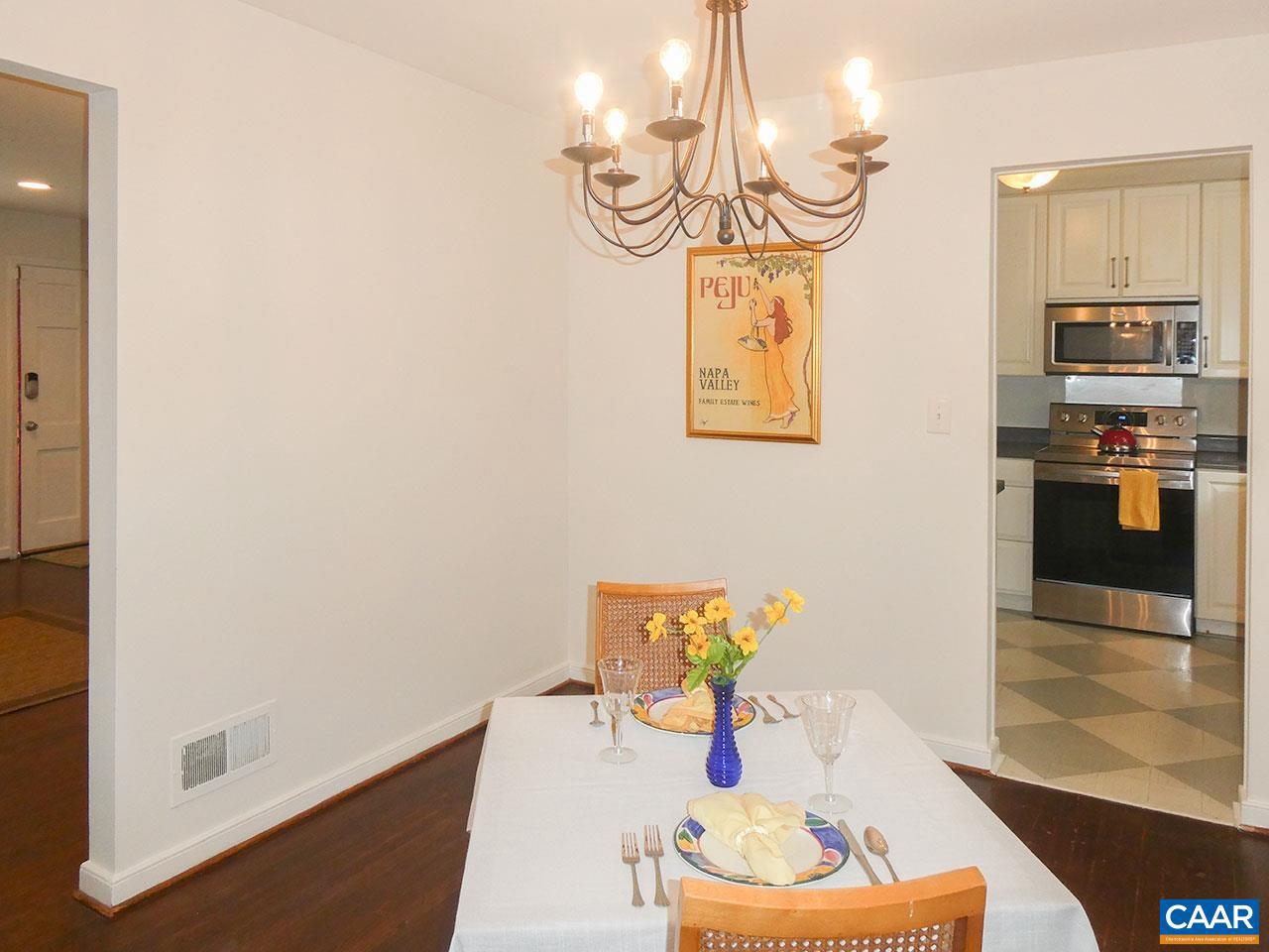 613 SHAMROCK RD, CHARLOTTESVILLE, Virginia 22903, 4 Bedrooms Bedrooms, ,2 BathroomsBathrooms,Residential,For sale,613 SHAMROCK RD,669420 MLS # 669420