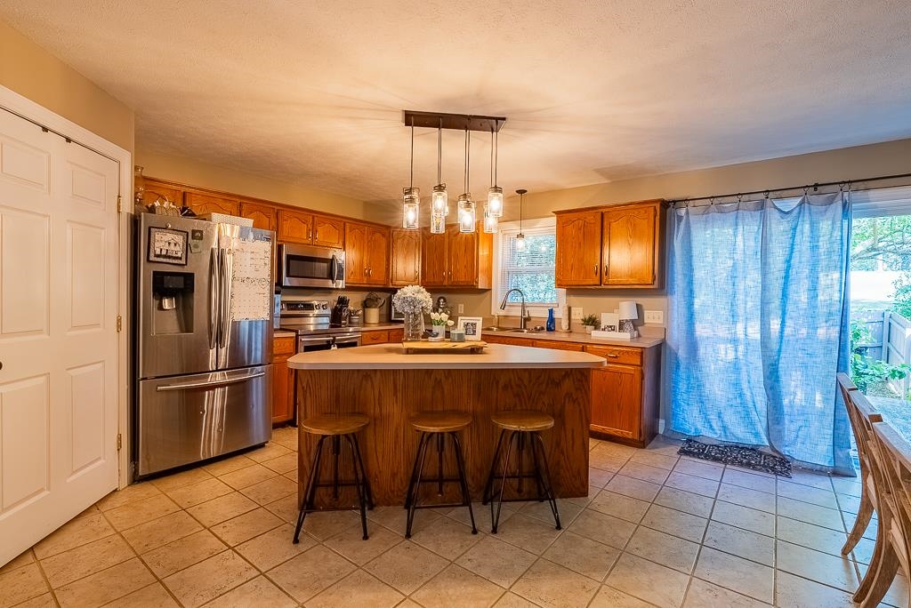 3835 MILL RACE CT, ROCKINGHAM, Virginia 22801, 3 Bedrooms Bedrooms, ,2 BathroomsBathrooms,Residential,3835 MILL RACE CT,669423 MLS # 669423