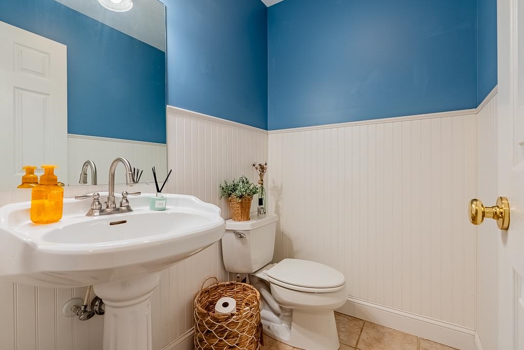 3835 MILL RACE CT, ROCKINGHAM, Virginia 22801, 3 Bedrooms Bedrooms, ,2 BathroomsBathrooms,Residential,3835 MILL RACE CT,669423 MLS # 669423