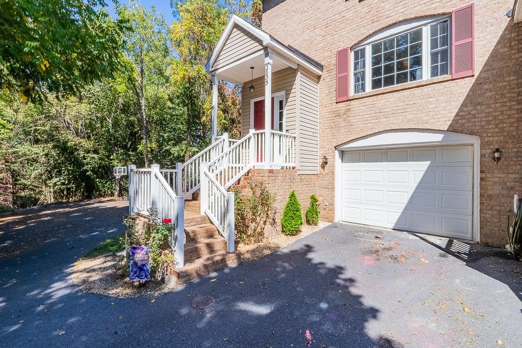 3835 MILL RACE CT, ROCKINGHAM, Virginia 22801, 3 Bedrooms Bedrooms, ,2 BathroomsBathrooms,Residential,3835 MILL RACE CT,669423 MLS # 669423