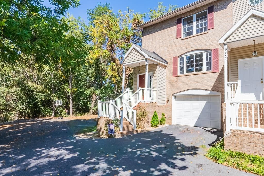 3835 MILL RACE CT, ROCKINGHAM, Virginia 22801, 3 Bedrooms Bedrooms, ,2 BathroomsBathrooms,Residential,3835 MILL RACE CT,669423 MLS # 669423