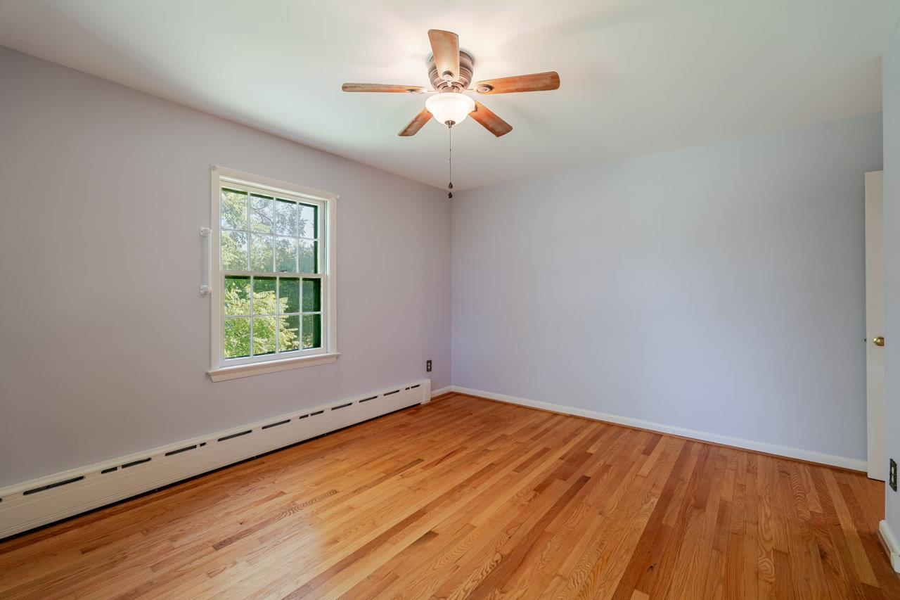 527 CRESTOVER DR, BROADWAY, Virginia 22815, 4 Bedrooms Bedrooms, ,2 BathroomsBathrooms,Residential,527 CRESTOVER DR,669427 MLS # 669427