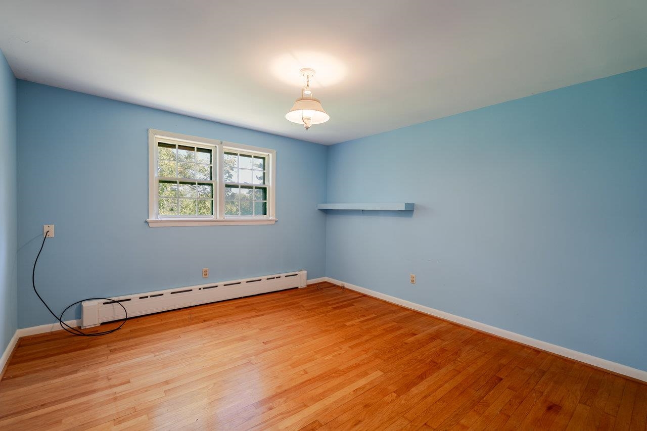 527 CRESTOVER DR, BROADWAY, Virginia 22815, 4 Bedrooms Bedrooms, ,2 BathroomsBathrooms,Residential,527 CRESTOVER DR,669427 MLS # 669427