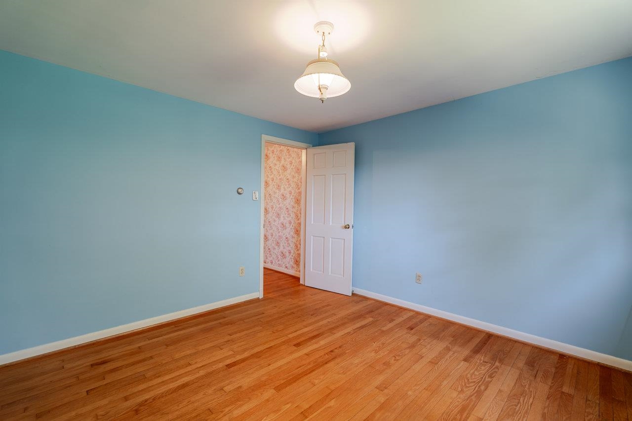 527 CRESTOVER DR, BROADWAY, Virginia 22815, 4 Bedrooms Bedrooms, ,2 BathroomsBathrooms,Residential,527 CRESTOVER DR,669427 MLS # 669427
