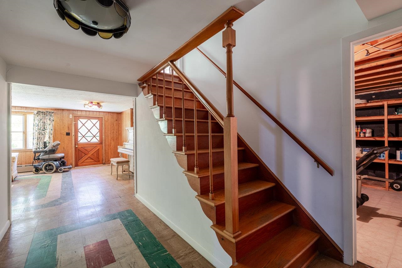 527 CRESTOVER DR, BROADWAY, Virginia 22815, 4 Bedrooms Bedrooms, ,2 BathroomsBathrooms,Residential,527 CRESTOVER DR,669427 MLS # 669427