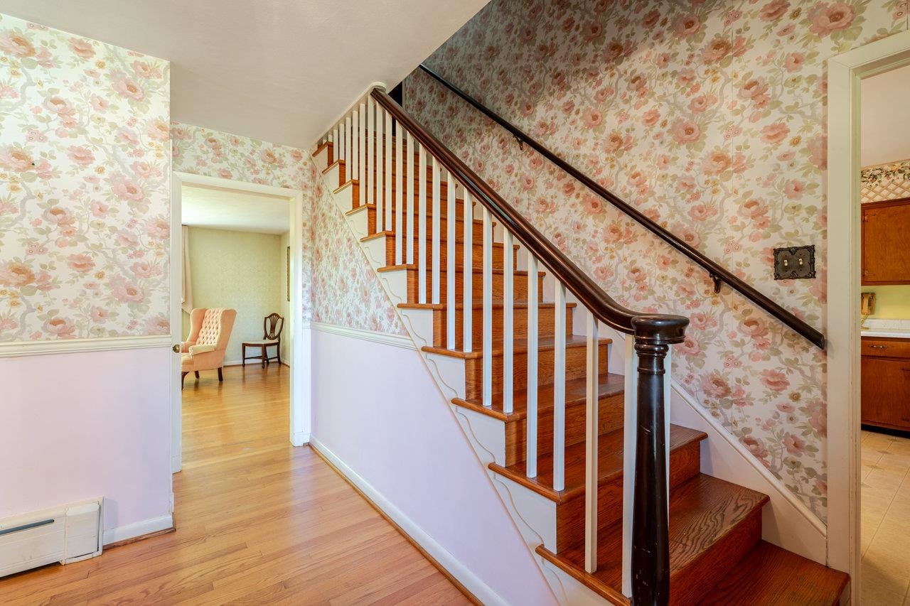 527 CRESTOVER DR, BROADWAY, Virginia 22815, 4 Bedrooms Bedrooms, ,2 BathroomsBathrooms,Residential,527 CRESTOVER DR,669427 MLS # 669427