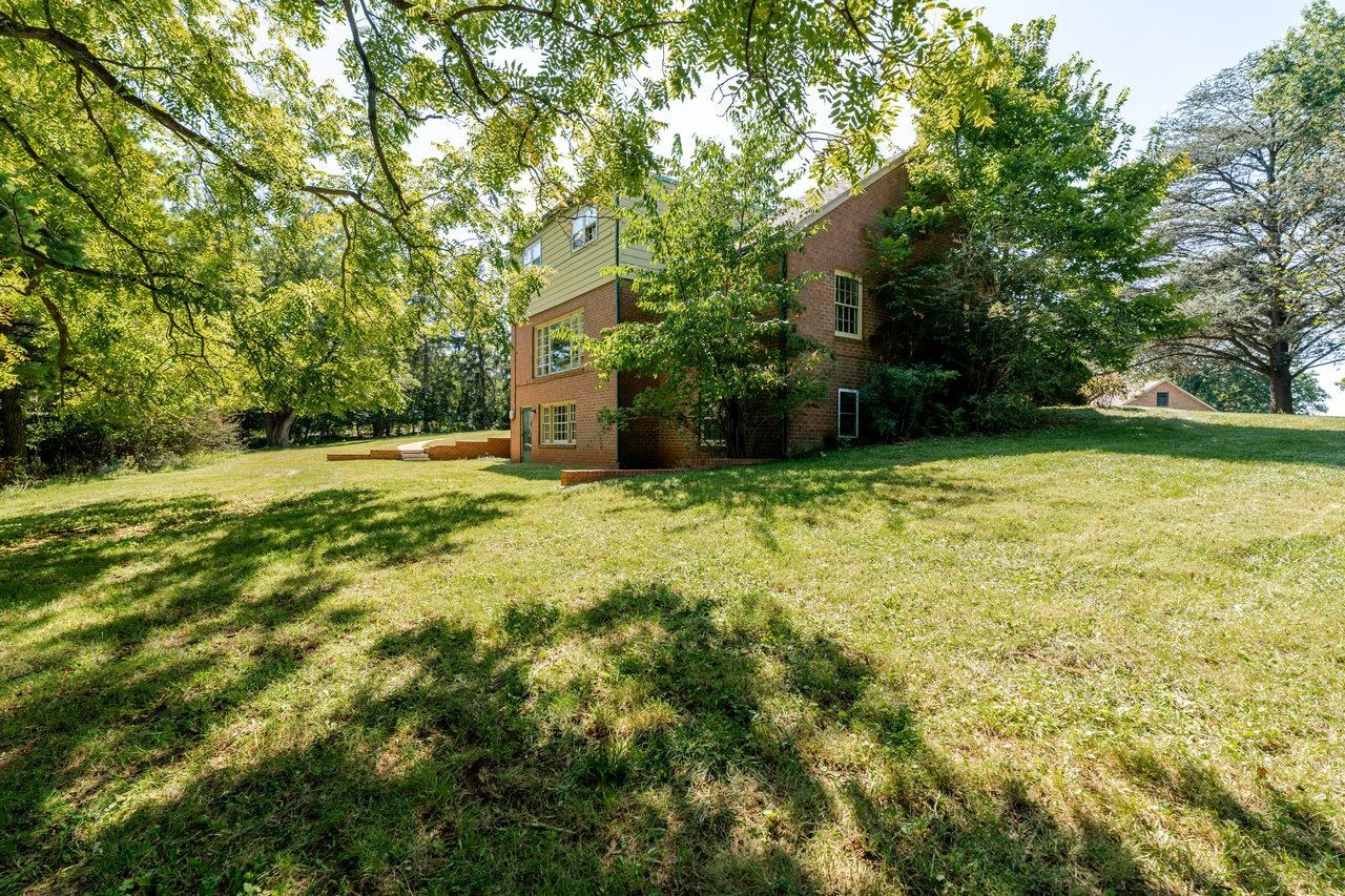 527 CRESTOVER DR, BROADWAY, Virginia 22815, 4 Bedrooms Bedrooms, ,2 BathroomsBathrooms,Residential,527 CRESTOVER DR,669427 MLS # 669427