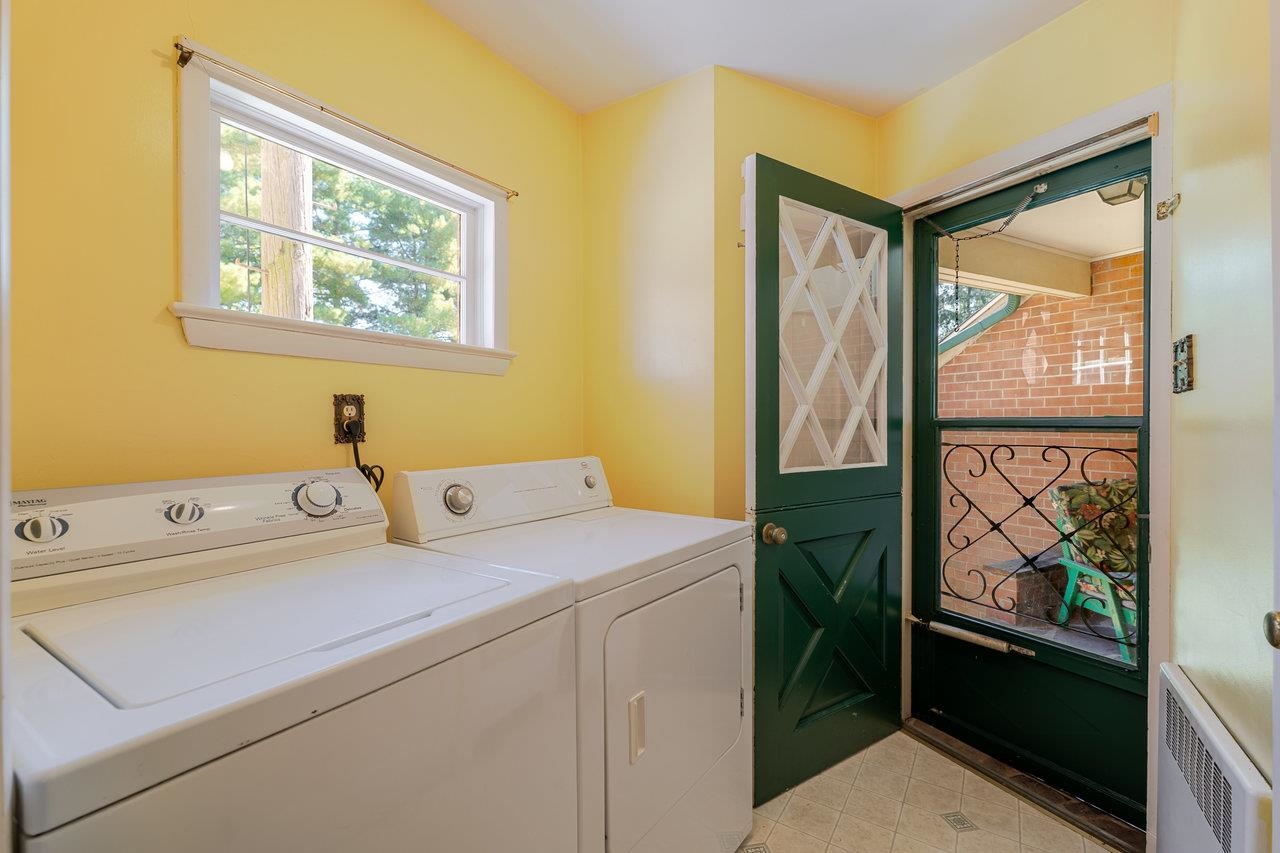 527 CRESTOVER DR, BROADWAY, Virginia 22815, 4 Bedrooms Bedrooms, ,2 BathroomsBathrooms,Residential,527 CRESTOVER DR,669427 MLS # 669427