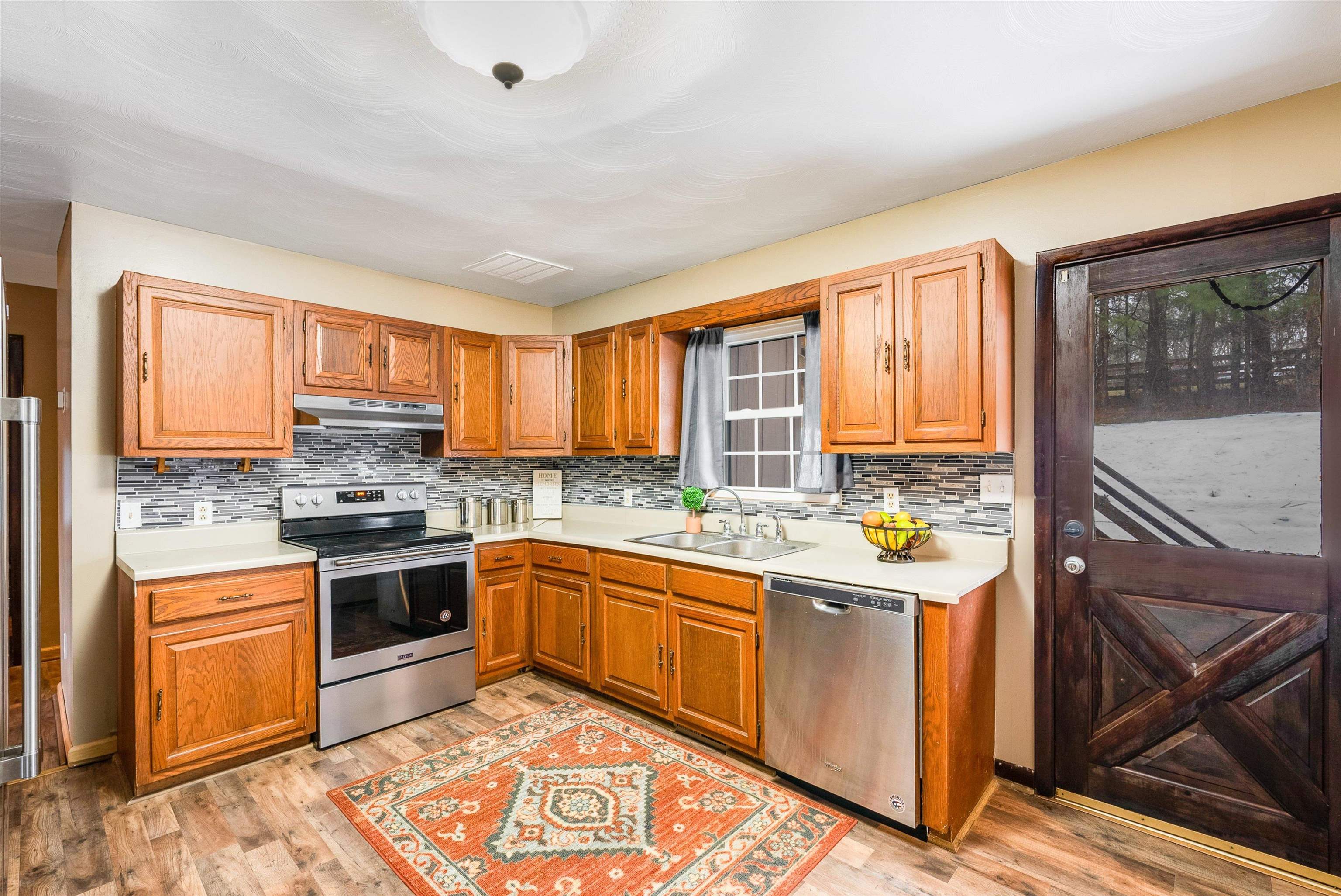 2064 CHURCHVILLE AVE, STAUNTON, Virginia 24401, 4 Bedrooms Bedrooms, ,3 BathroomsBathrooms,Residential,2064 CHURCHVILLE AVE,669435 MLS # 669435