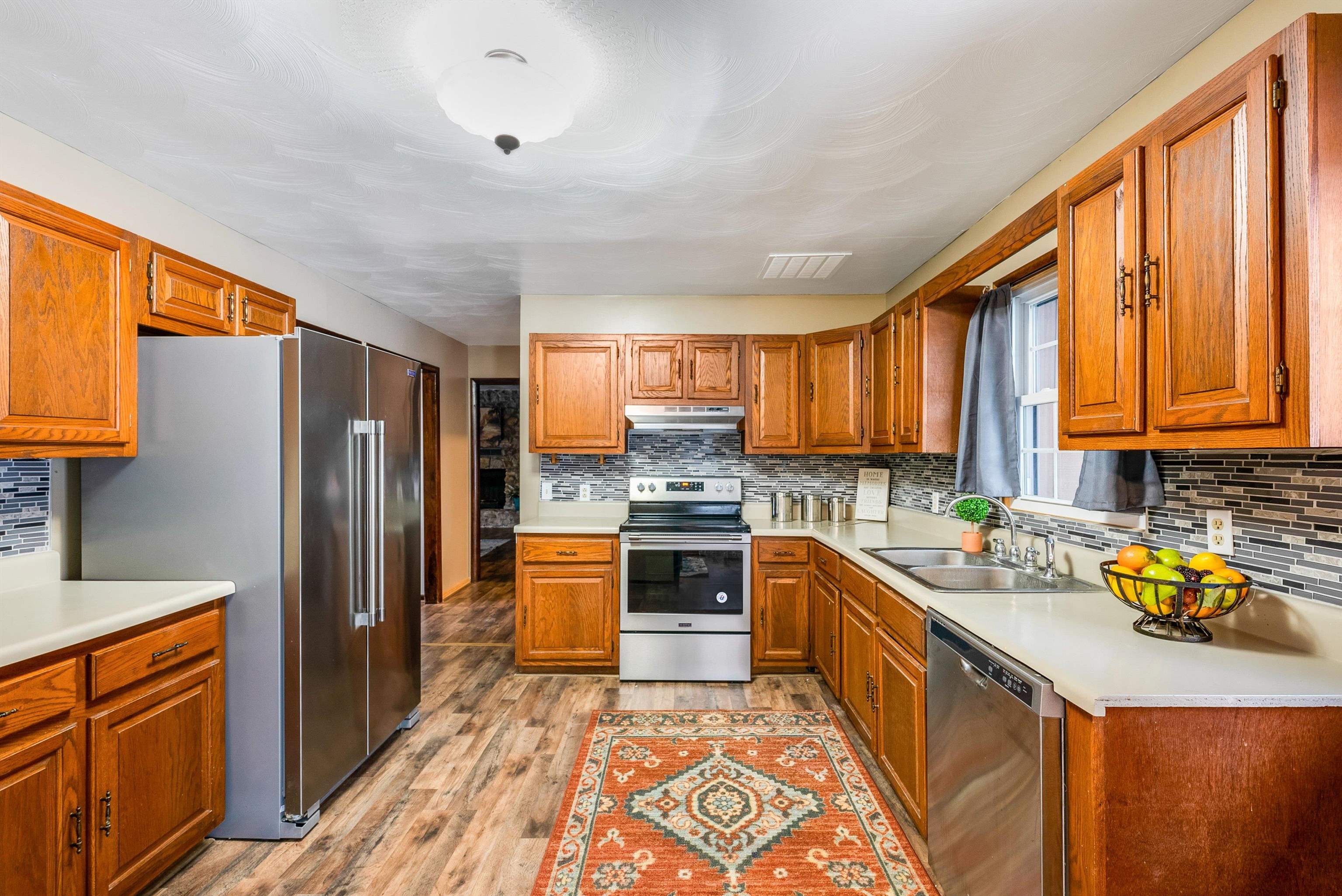 2064 CHURCHVILLE AVE, STAUNTON, Virginia 24401, 4 Bedrooms Bedrooms, ,3 BathroomsBathrooms,Residential,2064 CHURCHVILLE AVE,669435 MLS # 669435