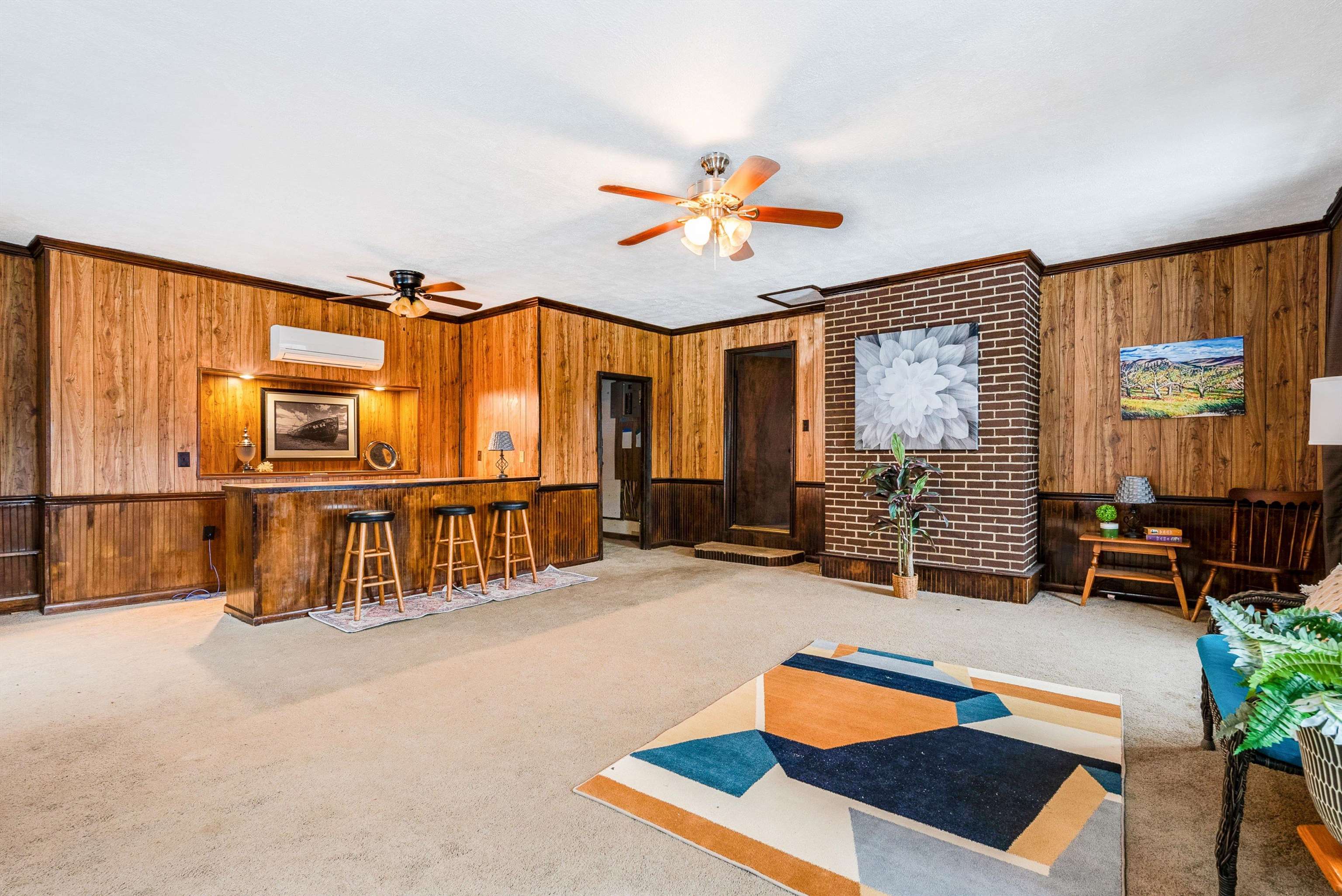 2064 CHURCHVILLE AVE, STAUNTON, Virginia 24401, 4 Bedrooms Bedrooms, ,3 BathroomsBathrooms,Residential,2064 CHURCHVILLE AVE,669435 MLS # 669435