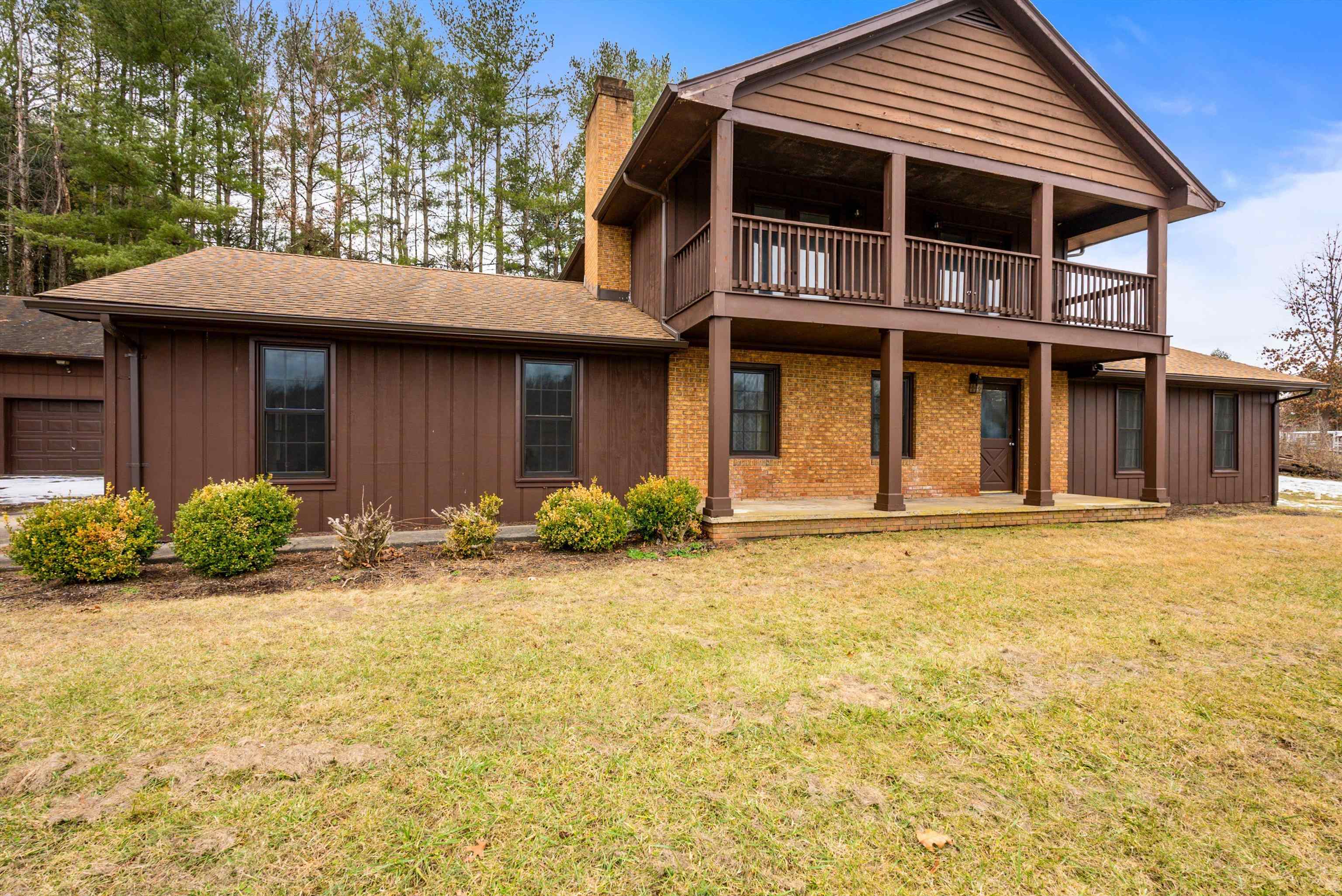 2064 CHURCHVILLE AVE, STAUNTON, Virginia 24401, 4 Bedrooms Bedrooms, ,3 BathroomsBathrooms,Residential,2064 CHURCHVILLE AVE,669435 MLS # 669435