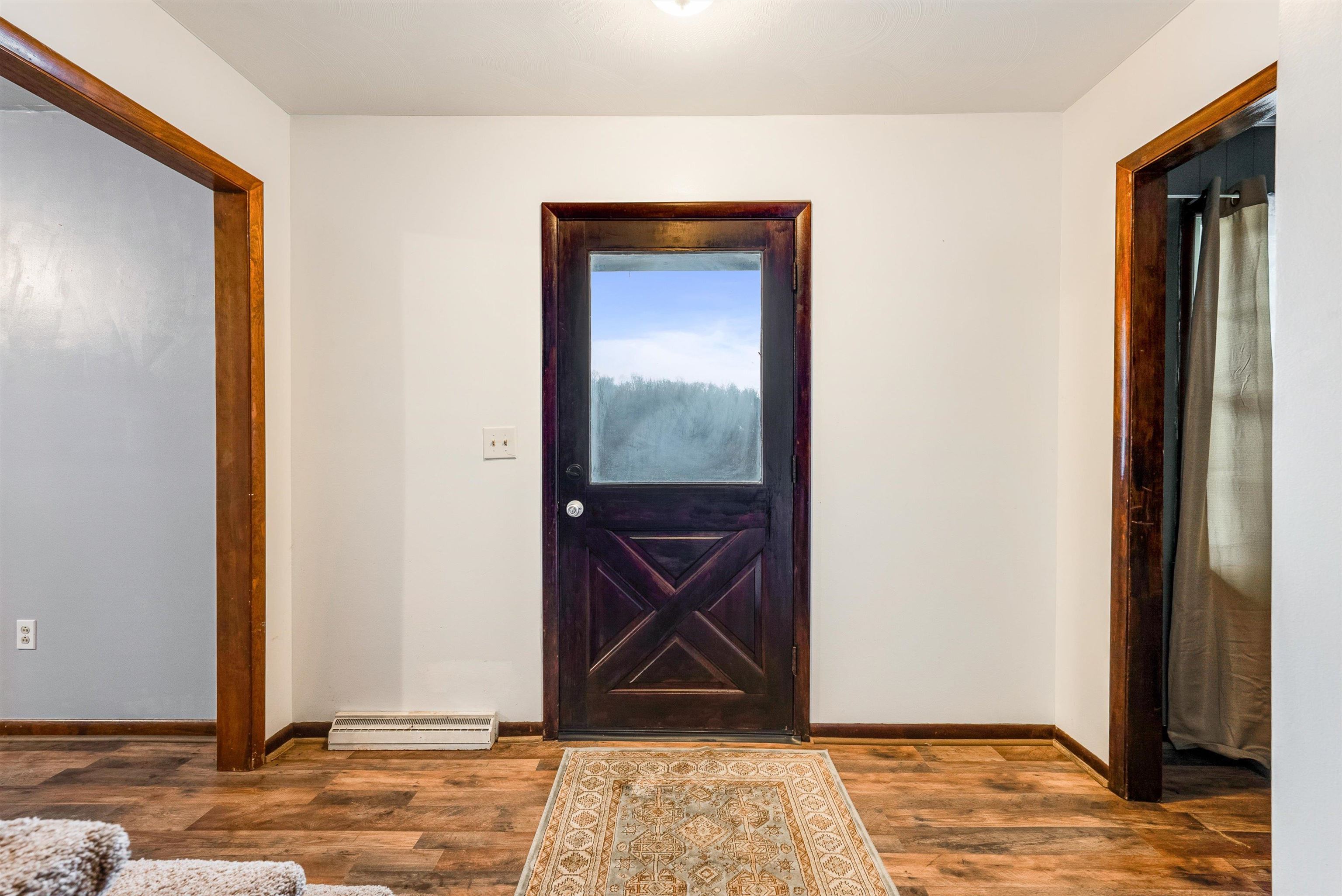 2064 CHURCHVILLE AVE, STAUNTON, Virginia 24401, 4 Bedrooms Bedrooms, ,3 BathroomsBathrooms,Residential,2064 CHURCHVILLE AVE,669435 MLS # 669435