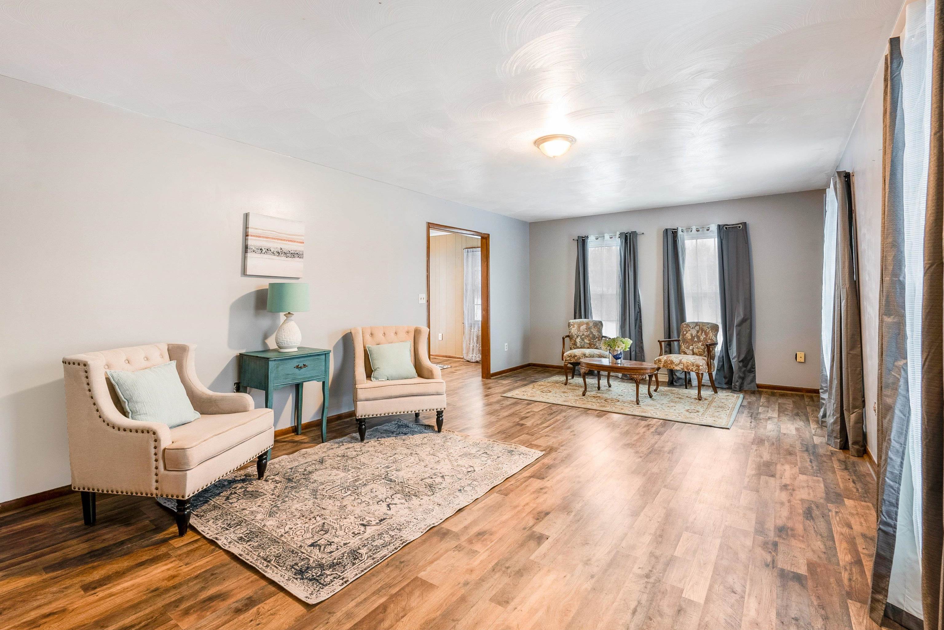 2064 CHURCHVILLE AVE, STAUNTON, Virginia 24401, 4 Bedrooms Bedrooms, ,3 BathroomsBathrooms,Residential,2064 CHURCHVILLE AVE,669435 MLS # 669435