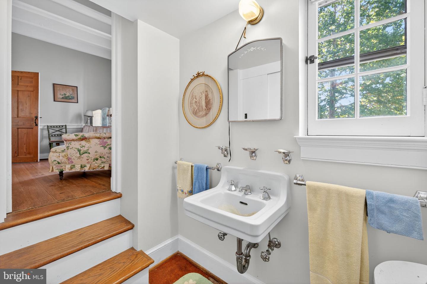 2479 ROCKLAND RD, FRONT ROYAL, Virginia 22630, 5 Bedrooms Bedrooms, ,3 BathroomsBathrooms,Residential,For sale,2479 ROCKLAND RD,VAWR2011634 MLS # VAWR2011634