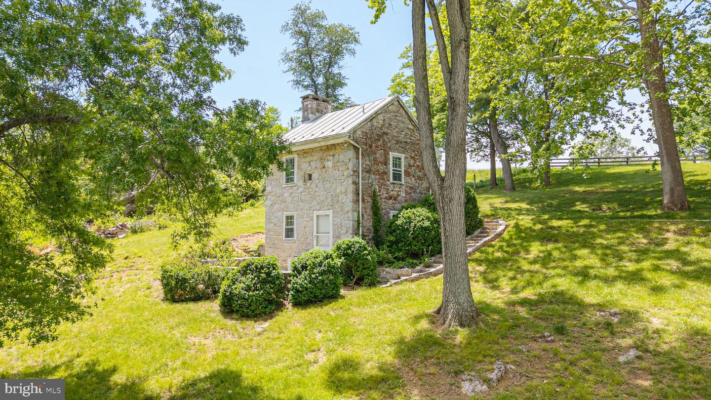 2479 ROCKLAND RD, FRONT ROYAL, Virginia 22630, 5 Bedrooms Bedrooms, ,3 BathroomsBathrooms,Residential,For sale,2479 ROCKLAND RD,VAWR2011634 MLS # VAWR2011634