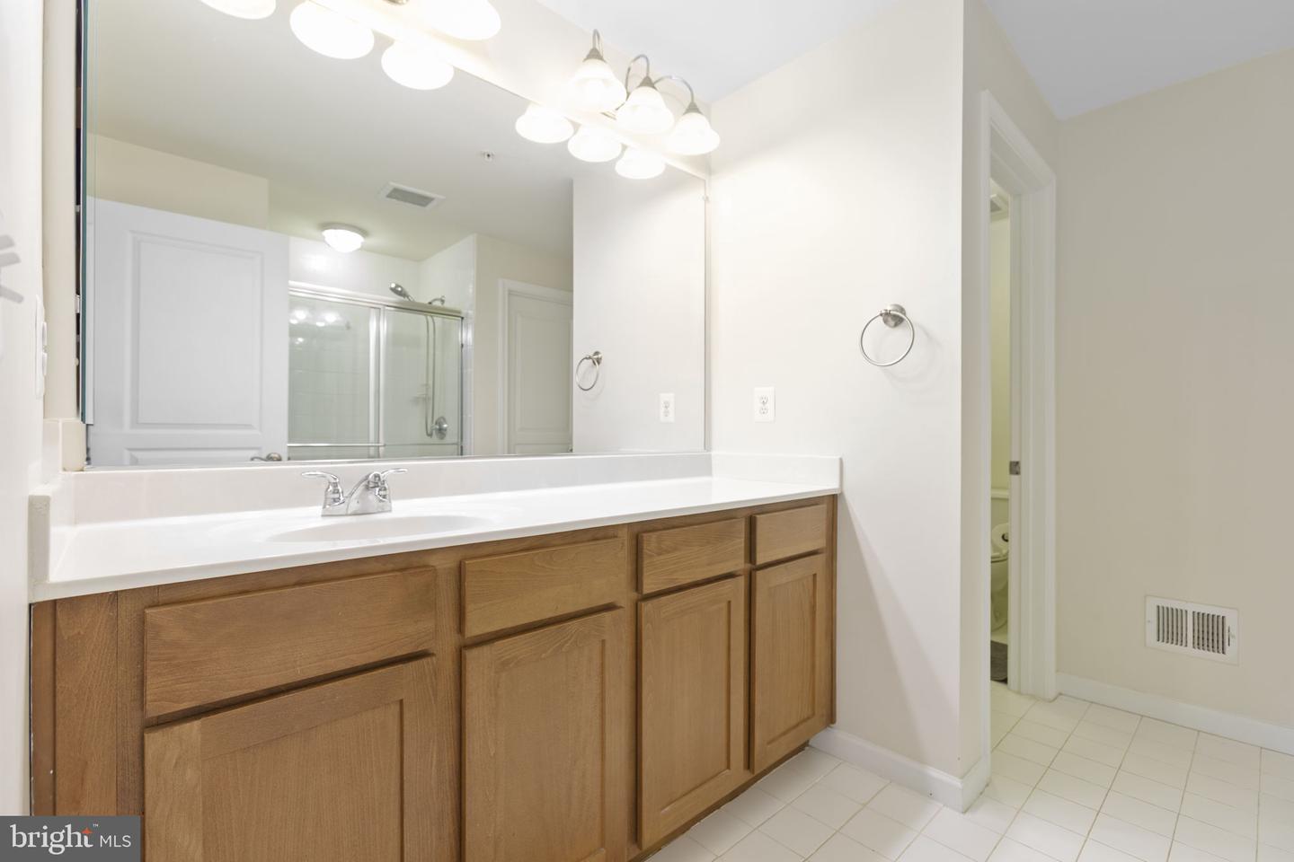 14718 MASON CREEK CIR, WOODBRIDGE, Virginia 22191, 3 Bedrooms Bedrooms, ,2 BathroomsBathrooms,Residential,For sale,14718 MASON CREEK CIR,VAPW2099880 MLS # VAPW2099880