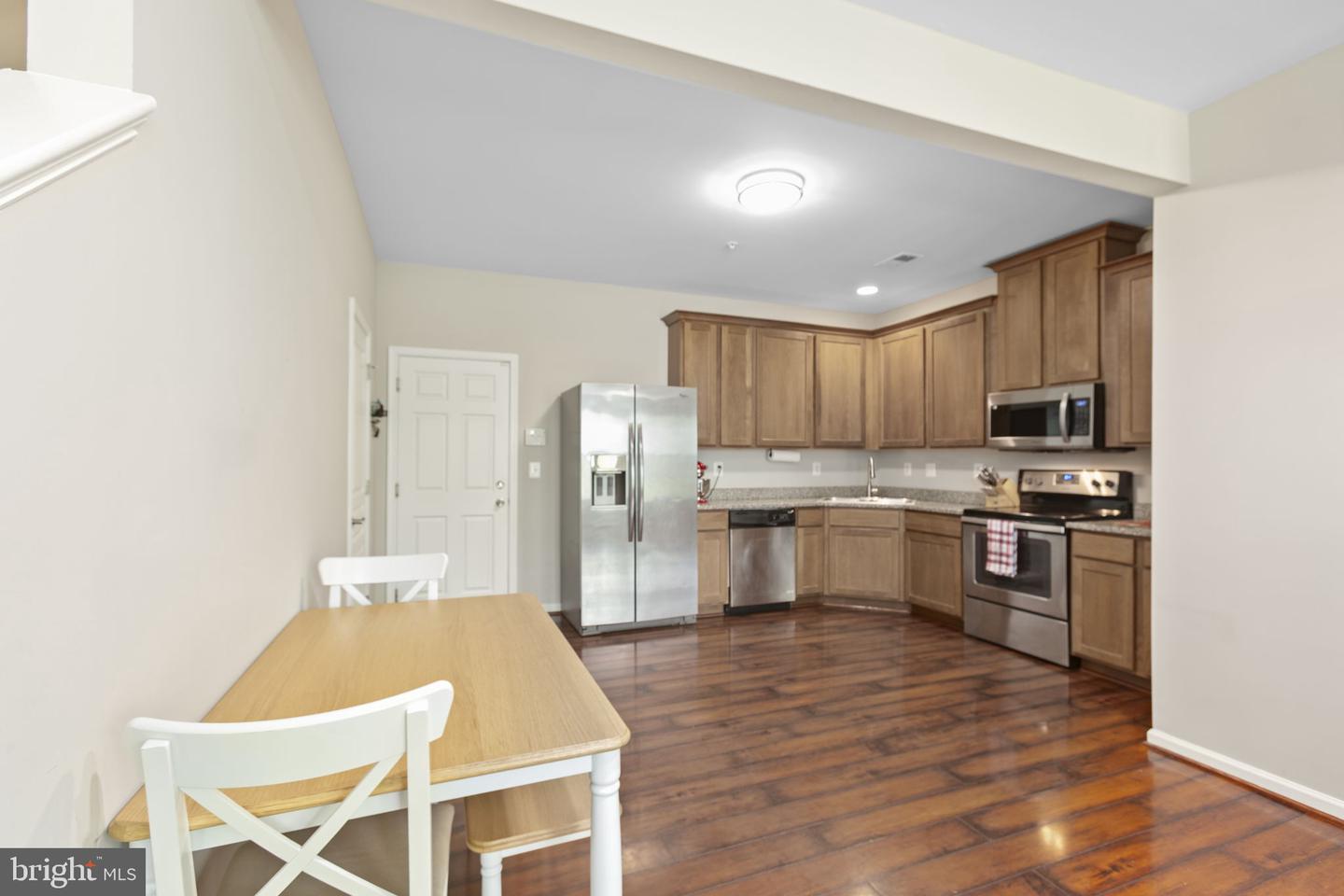 14718 MASON CREEK CIR, WOODBRIDGE, Virginia 22191, 3 Bedrooms Bedrooms, ,2 BathroomsBathrooms,Residential,For sale,14718 MASON CREEK CIR,VAPW2099880 MLS # VAPW2099880