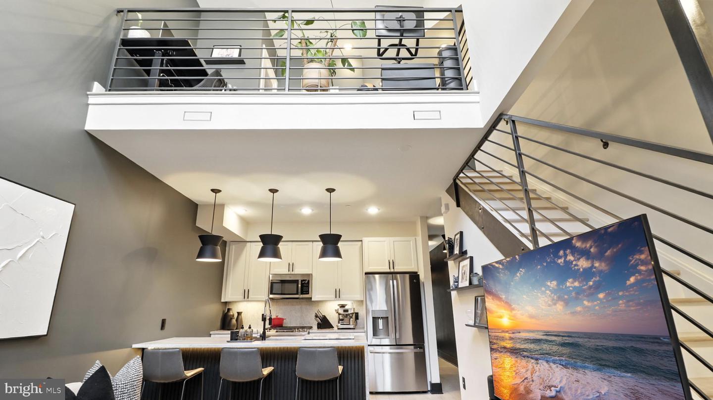 1612 ISHERWOOD ST NE #2, WASHINGTON, District Of Columbia 20002, 2 Bedrooms Bedrooms, 6 Rooms Rooms,2 BathroomsBathrooms,Residential,For sale,1612 ISHERWOOD ST NE #2,DCDC2212622 MLS # DCDC2212622