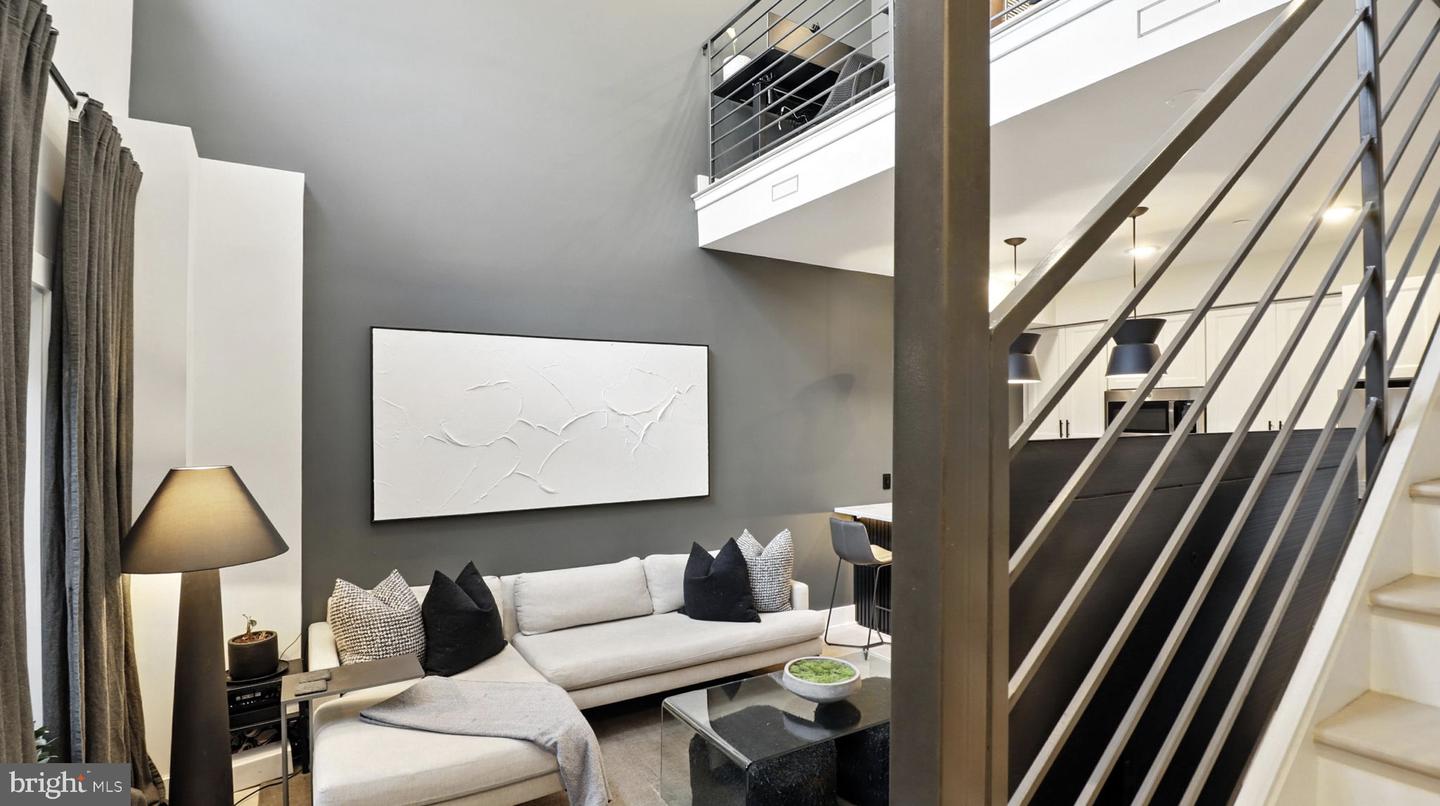 1612 ISHERWOOD ST NE #2, WASHINGTON, District Of Columbia 20002, 2 Bedrooms Bedrooms, 6 Rooms Rooms,2 BathroomsBathrooms,Residential,For sale,1612 ISHERWOOD ST NE #2,DCDC2212622 MLS # DCDC2212622