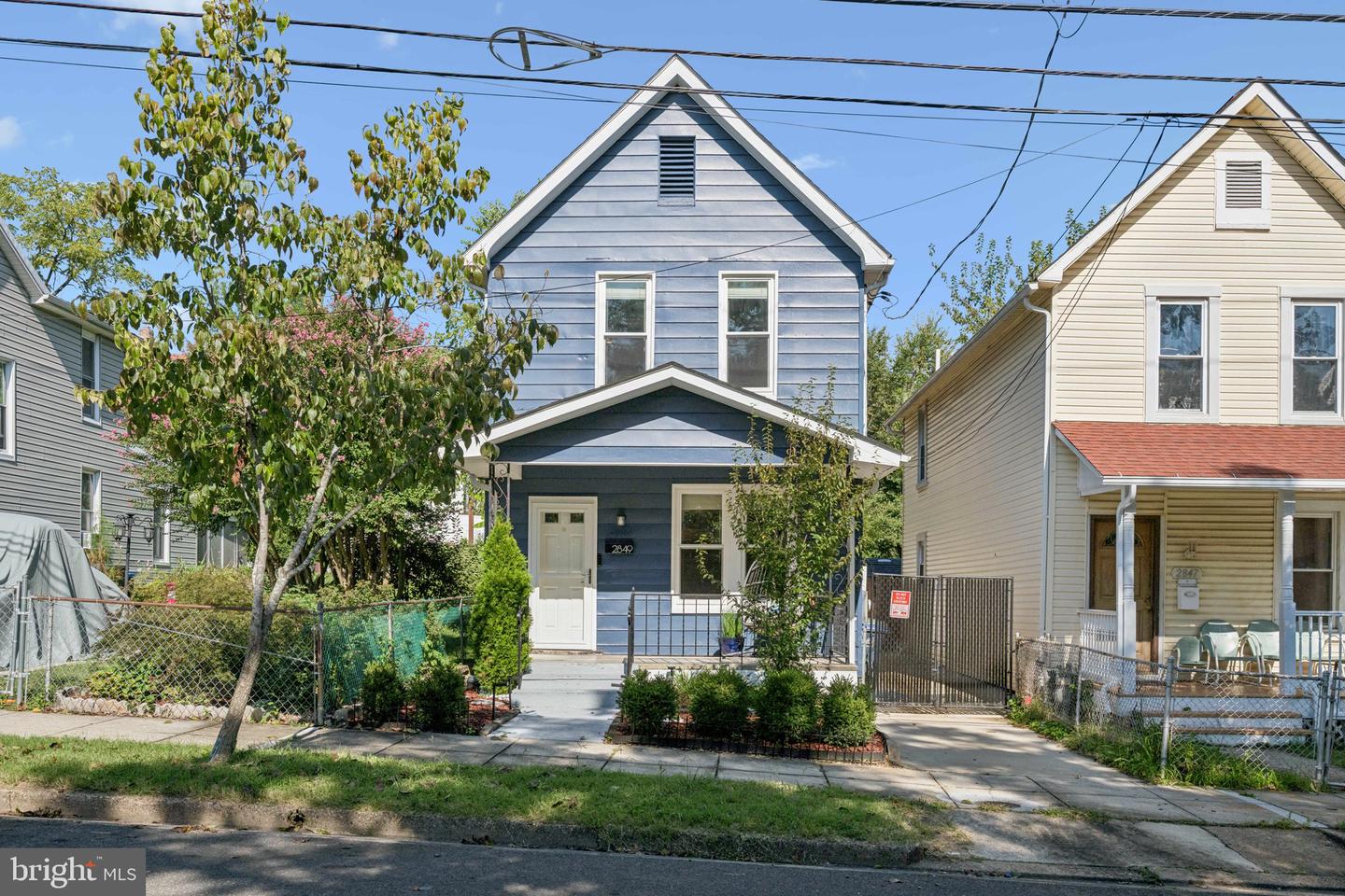 2849 MILLS AVE NE, WASHINGTON, District Of Columbia 20018, 4 Bedrooms Bedrooms, ,3 BathroomsBathrooms,Residential,For sale,2849 MILLS AVE NE,DCDC2212938 MLS # DCDC2212938