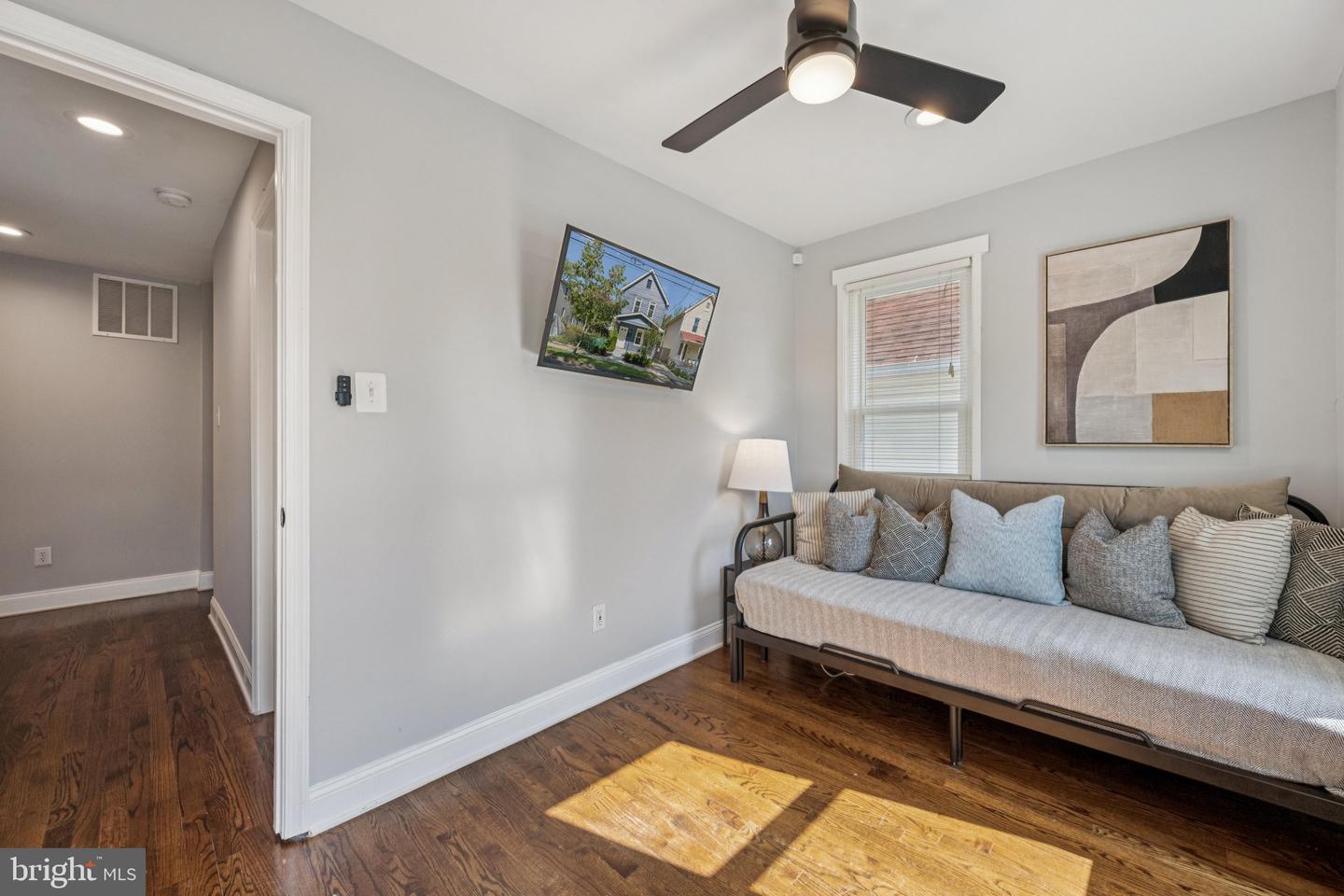 2849 MILLS AVE NE, WASHINGTON, District Of Columbia 20018, 4 Bedrooms Bedrooms, ,3 BathroomsBathrooms,Residential,For sale,2849 MILLS AVE NE,DCDC2212938 MLS # DCDC2212938