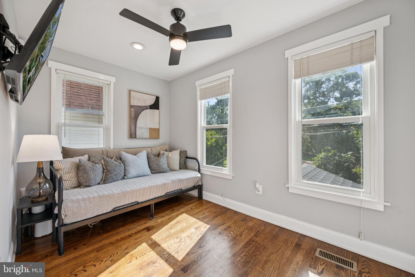 2849 MILLS AVE NE, WASHINGTON, District Of Columbia 20018, 4 Bedrooms Bedrooms, ,3 BathroomsBathrooms,Residential,For sale,2849 MILLS AVE NE,DCDC2212938 MLS # DCDC2212938
