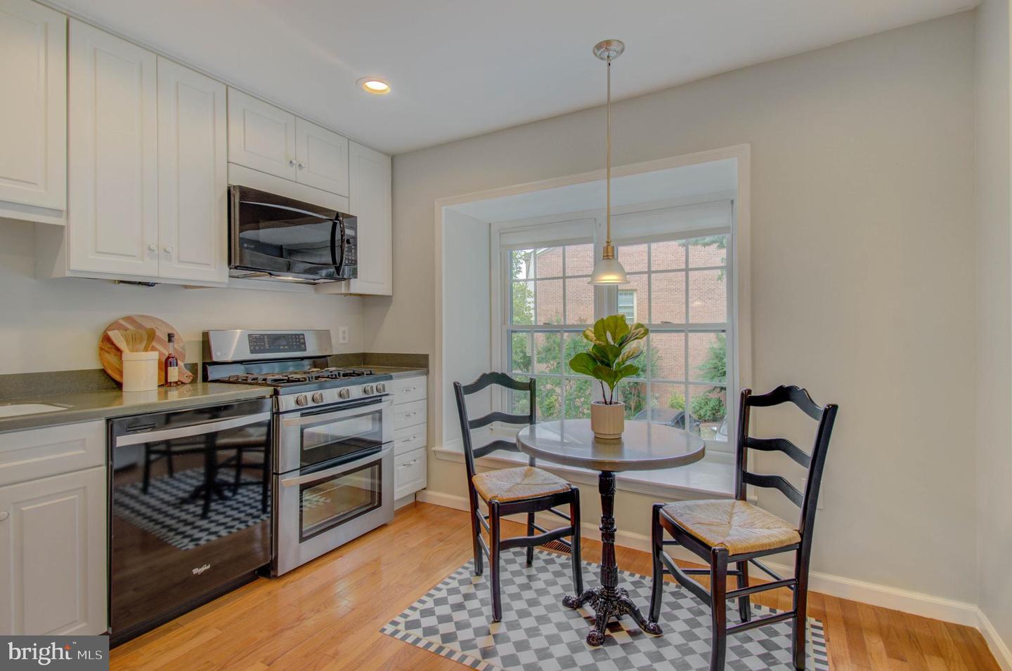 5000 HERITAGE LN, ALEXANDRIA, Virginia 22311, 3 Bedrooms Bedrooms, ,2 BathroomsBathrooms,Residential,For sale,5000 HERITAGE LN,VAAX2048366 MLS # VAAX2048366