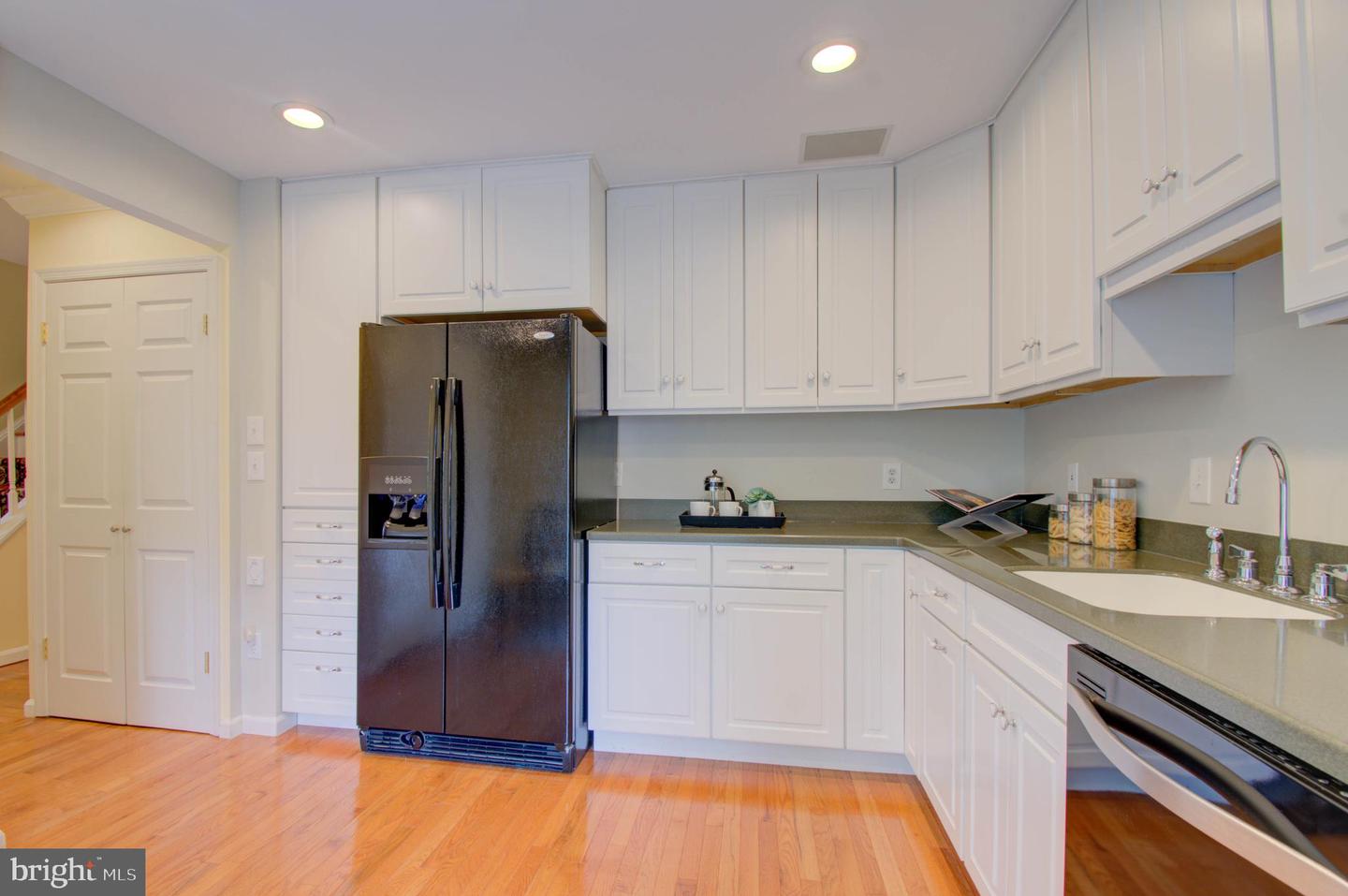 5000 HERITAGE LN, ALEXANDRIA, Virginia 22311, 3 Bedrooms Bedrooms, ,2 BathroomsBathrooms,Residential,For sale,5000 HERITAGE LN,VAAX2048366 MLS # VAAX2048366