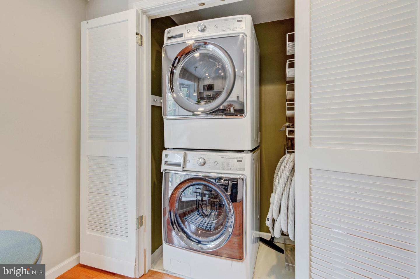 5000 HERITAGE LN, ALEXANDRIA, Virginia 22311, 3 Bedrooms Bedrooms, ,2 BathroomsBathrooms,Residential,For sale,5000 HERITAGE LN,VAAX2048366 MLS # VAAX2048366