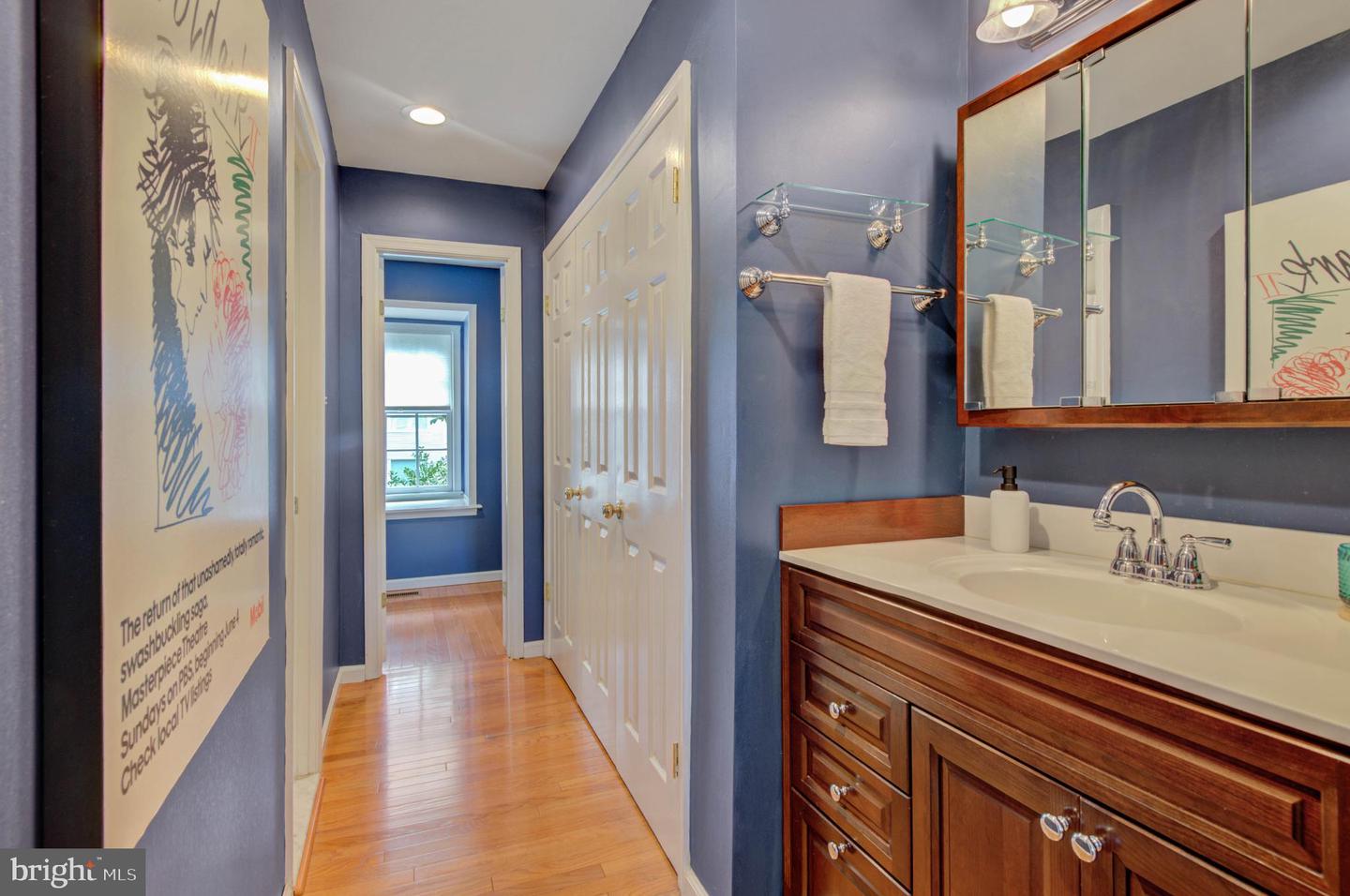 5000 HERITAGE LN, ALEXANDRIA, Virginia 22311, 3 Bedrooms Bedrooms, ,2 BathroomsBathrooms,Residential,For sale,5000 HERITAGE LN,VAAX2048366 MLS # VAAX2048366