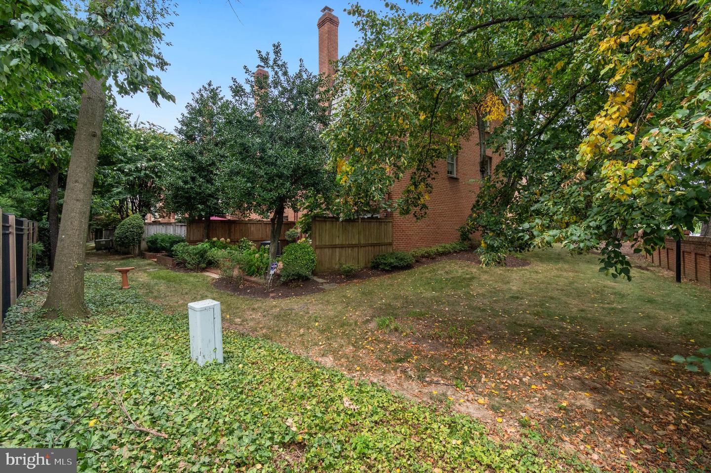 5000 HERITAGE LN, ALEXANDRIA, Virginia 22311, 3 Bedrooms Bedrooms, ,2 BathroomsBathrooms,Residential,For sale,5000 HERITAGE LN,VAAX2048366 MLS # VAAX2048366