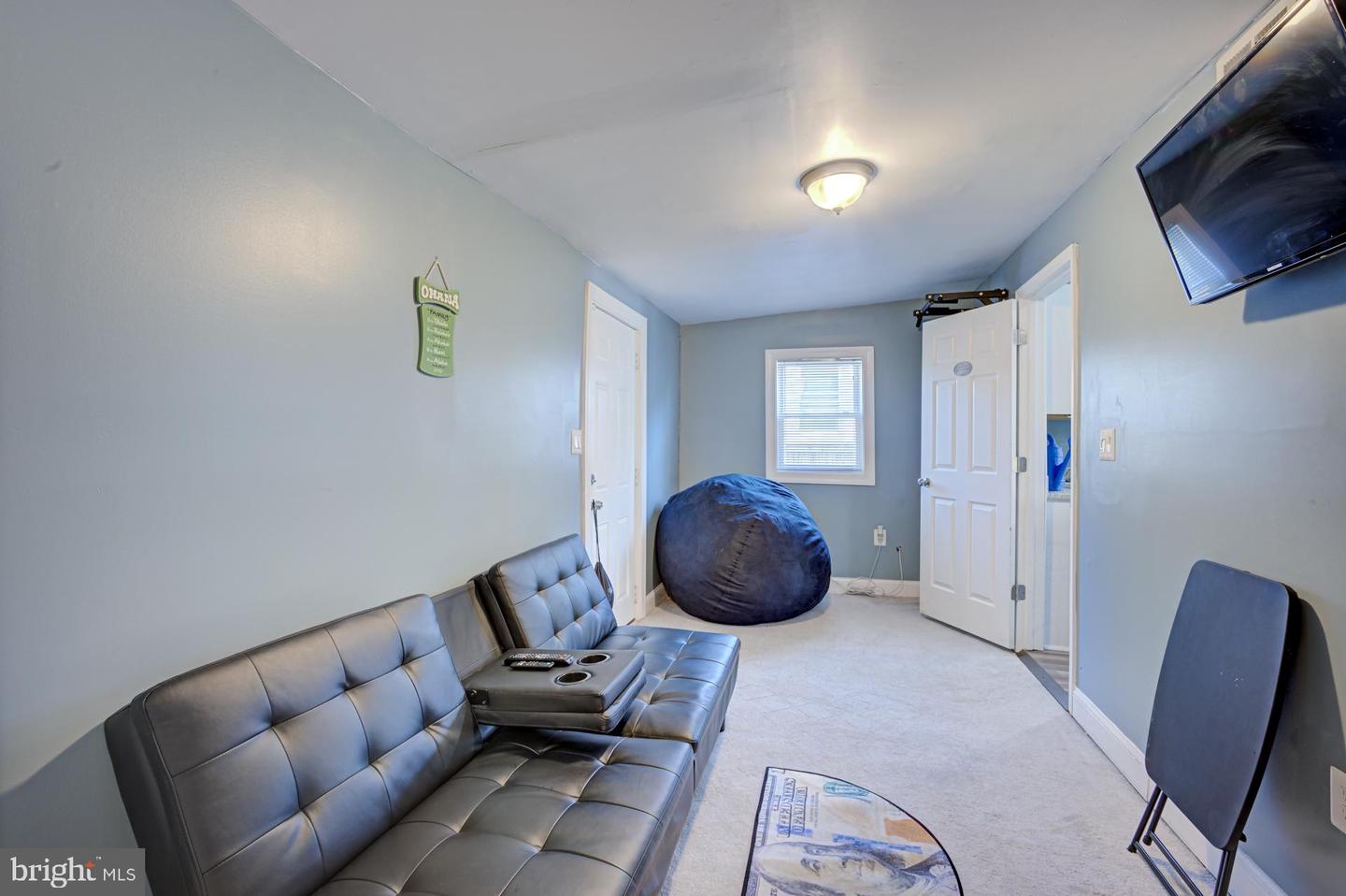 3216 DUBOIS PL SE, WASHINGTON, District Of Columbia 20019, 3 Bedrooms Bedrooms, ,2 BathroomsBathrooms,Residential,For sale,3216 DUBOIS PL SE,DCDC2215670 MLS # DCDC2215670