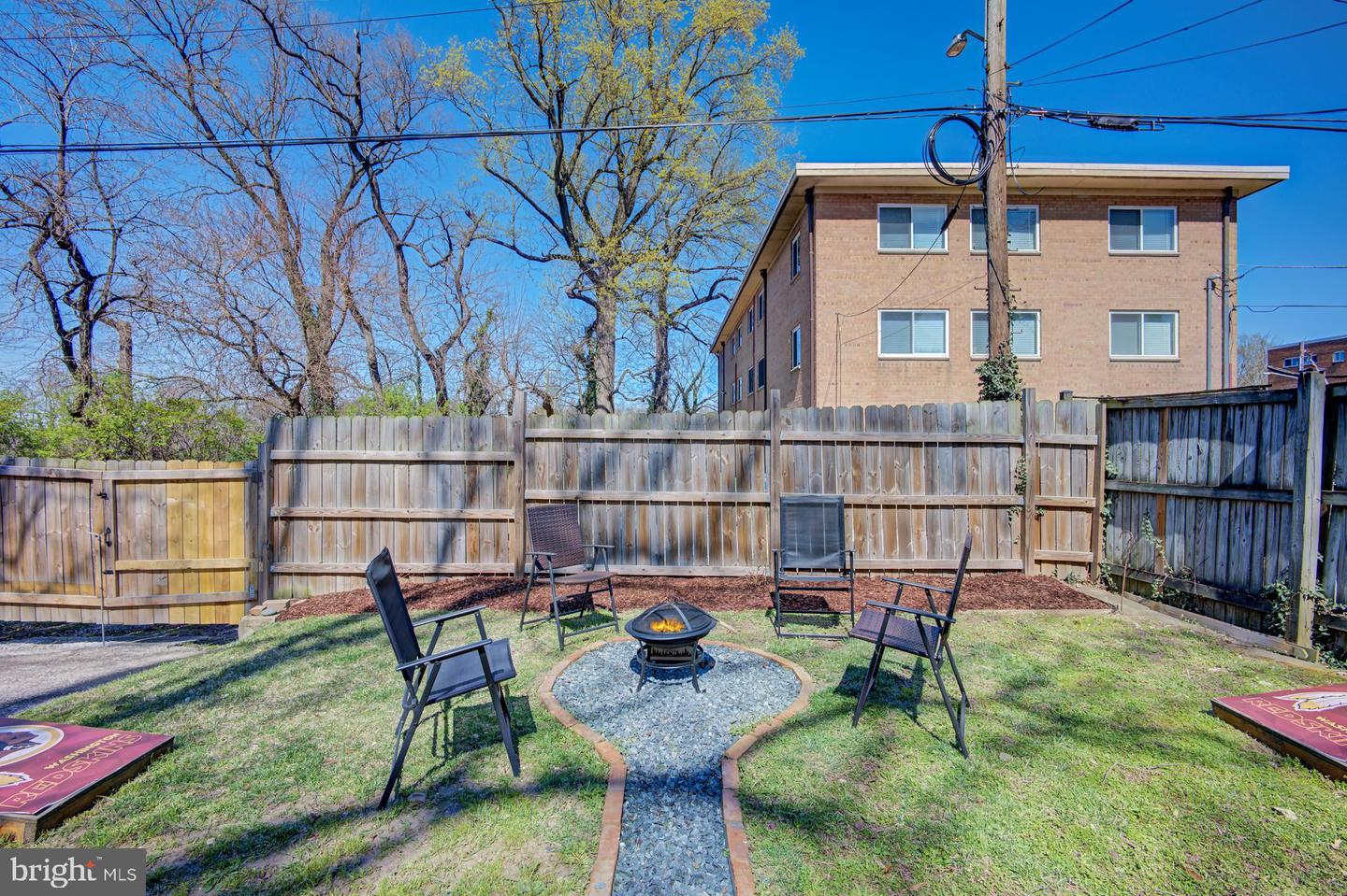 3216 DUBOIS PL SE, WASHINGTON, District Of Columbia 20019, 3 Bedrooms Bedrooms, ,2 BathroomsBathrooms,Residential,For sale,3216 DUBOIS PL SE,DCDC2215670 MLS # DCDC2215670