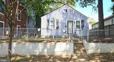 3216 DUBOIS PL SE, WASHINGTON, District Of Columbia 20019, 3 Bedrooms Bedrooms, ,2 BathroomsBathrooms,Residential,For sale,3216 DUBOIS PL SE,DCDC2215670 MLS # DCDC2215670