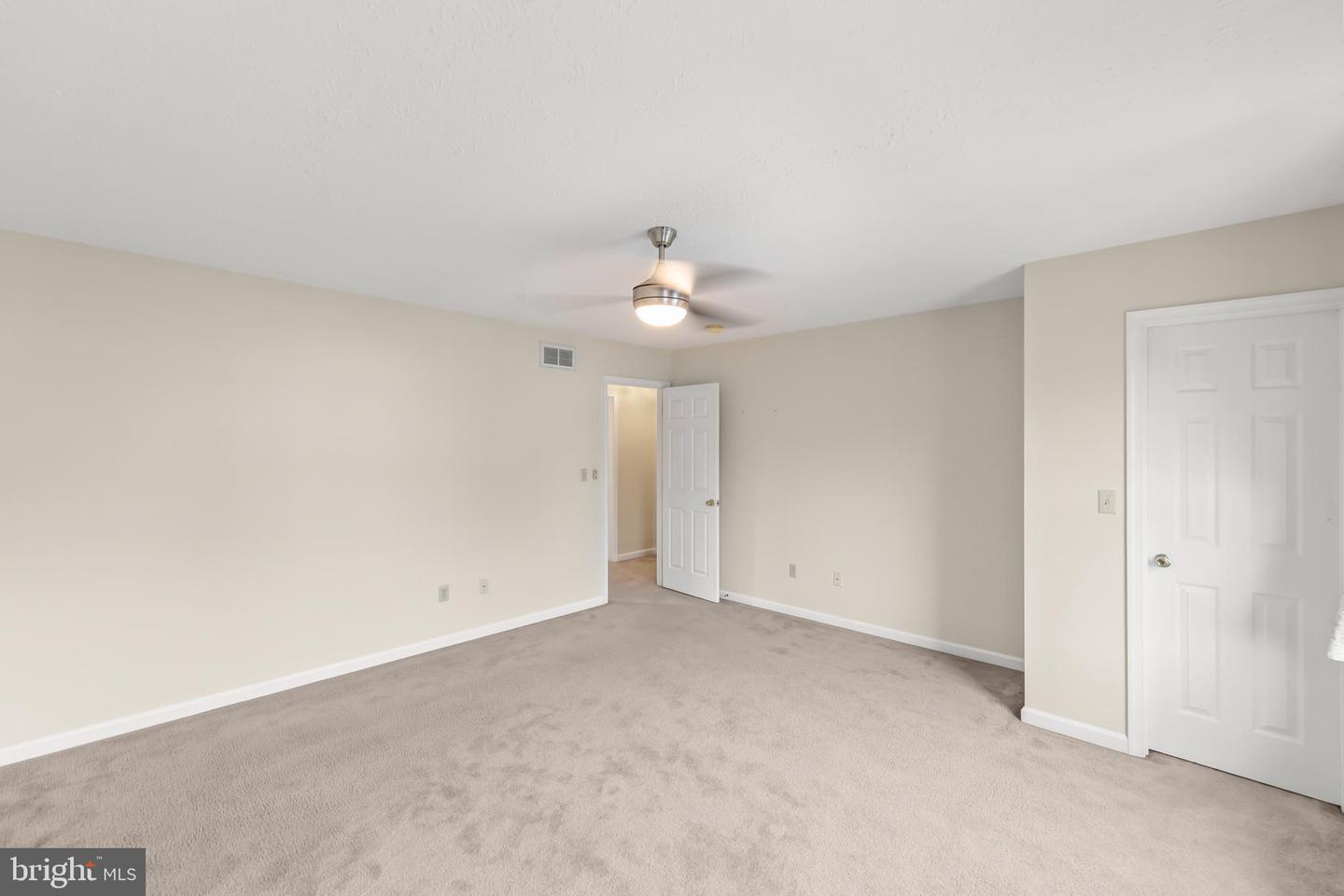 106 SUTTON CT, WINCHESTER, Virginia 22601, 3 Bedrooms Bedrooms, ,2 BathroomsBathrooms,Residential,For sale,106 SUTTON CT,VAFV2036568 MLS # VAFV2036568