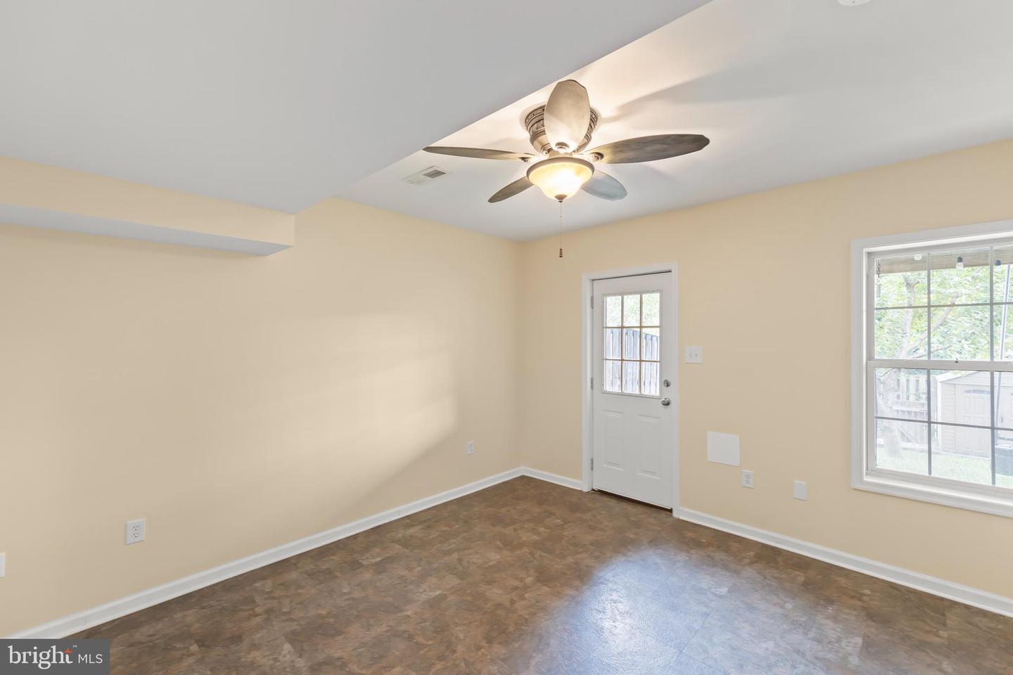 106 SUTTON CT, WINCHESTER, Virginia 22601, 3 Bedrooms Bedrooms, ,2 BathroomsBathrooms,Residential,For sale,106 SUTTON CT,VAFV2036568 MLS # VAFV2036568