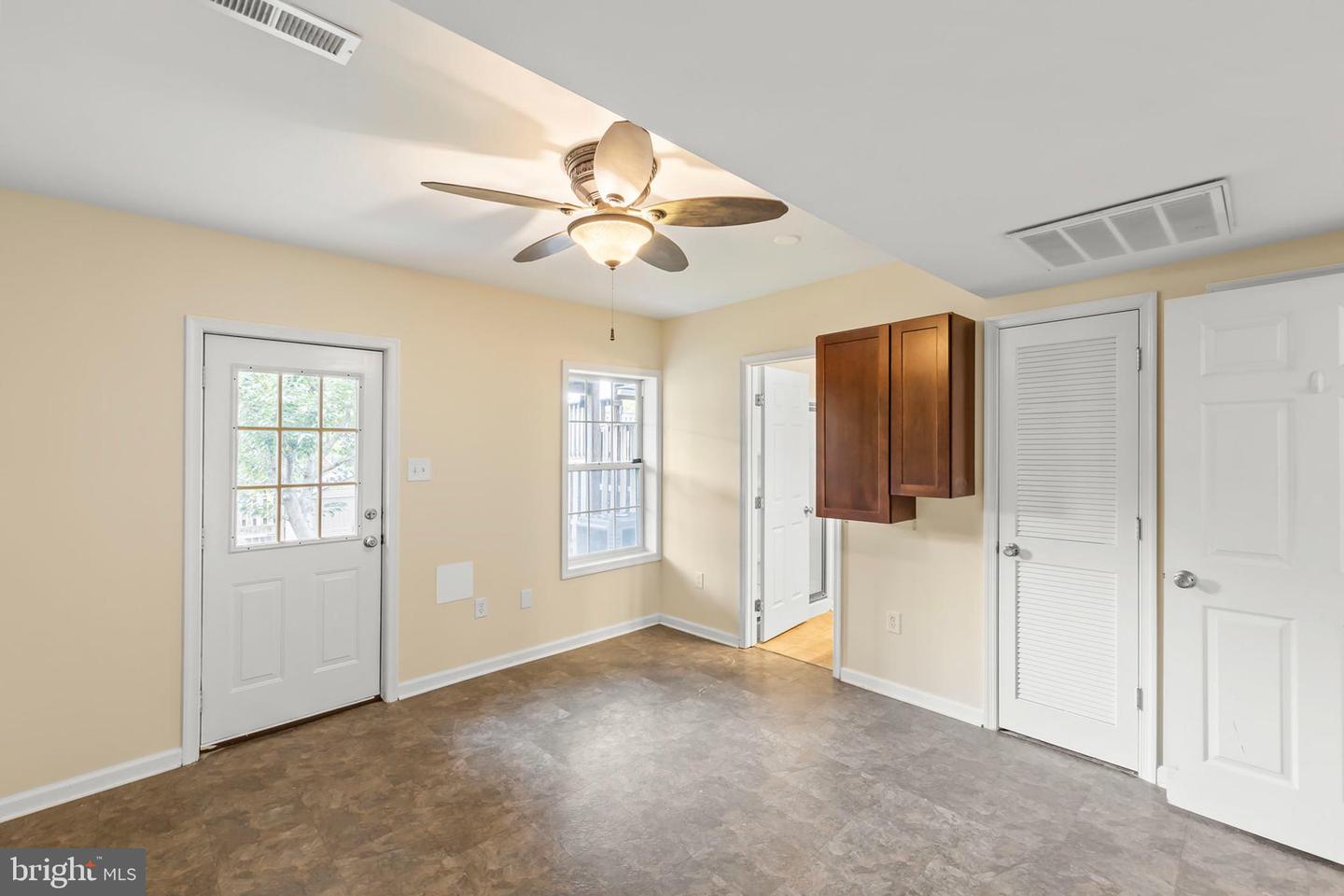 106 SUTTON CT, WINCHESTER, Virginia 22601, 3 Bedrooms Bedrooms, ,2 BathroomsBathrooms,Residential,For sale,106 SUTTON CT,VAFV2036568 MLS # VAFV2036568
