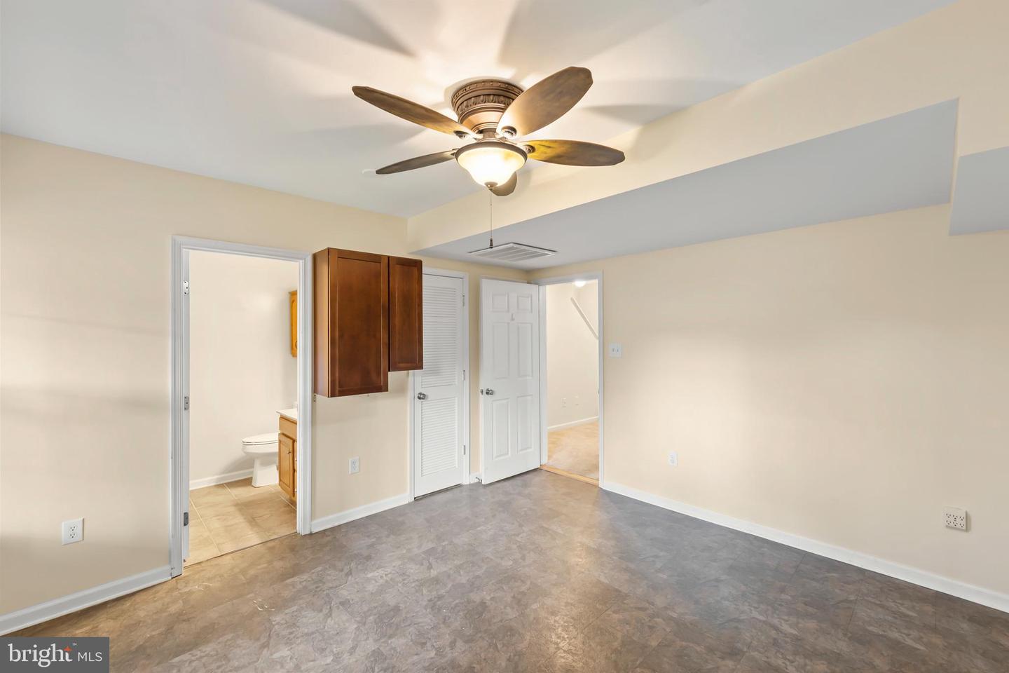 106 SUTTON CT, WINCHESTER, Virginia 22601, 3 Bedrooms Bedrooms, ,2 BathroomsBathrooms,Residential,For sale,106 SUTTON CT,VAFV2036568 MLS # VAFV2036568
