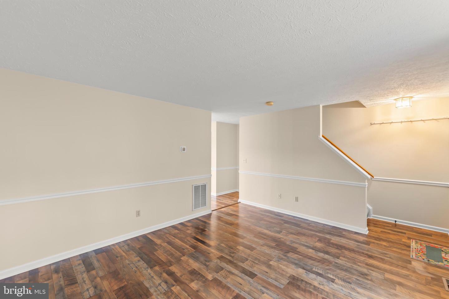 106 SUTTON CT, WINCHESTER, Virginia 22601, 3 Bedrooms Bedrooms, ,2 BathroomsBathrooms,Residential,For sale,106 SUTTON CT,VAFV2036568 MLS # VAFV2036568