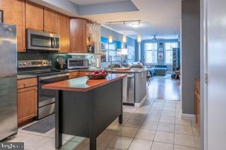 400 MASSACHUSETTS AVE NW #817, WASHINGTON, District Of Columbia 20001, 1 Bedroom Bedrooms, ,1 BathroomBathrooms,Residential,For sale,400 MASSACHUSETTS AVE NW #817,DCDC2220262 MLS # DCDC2220262