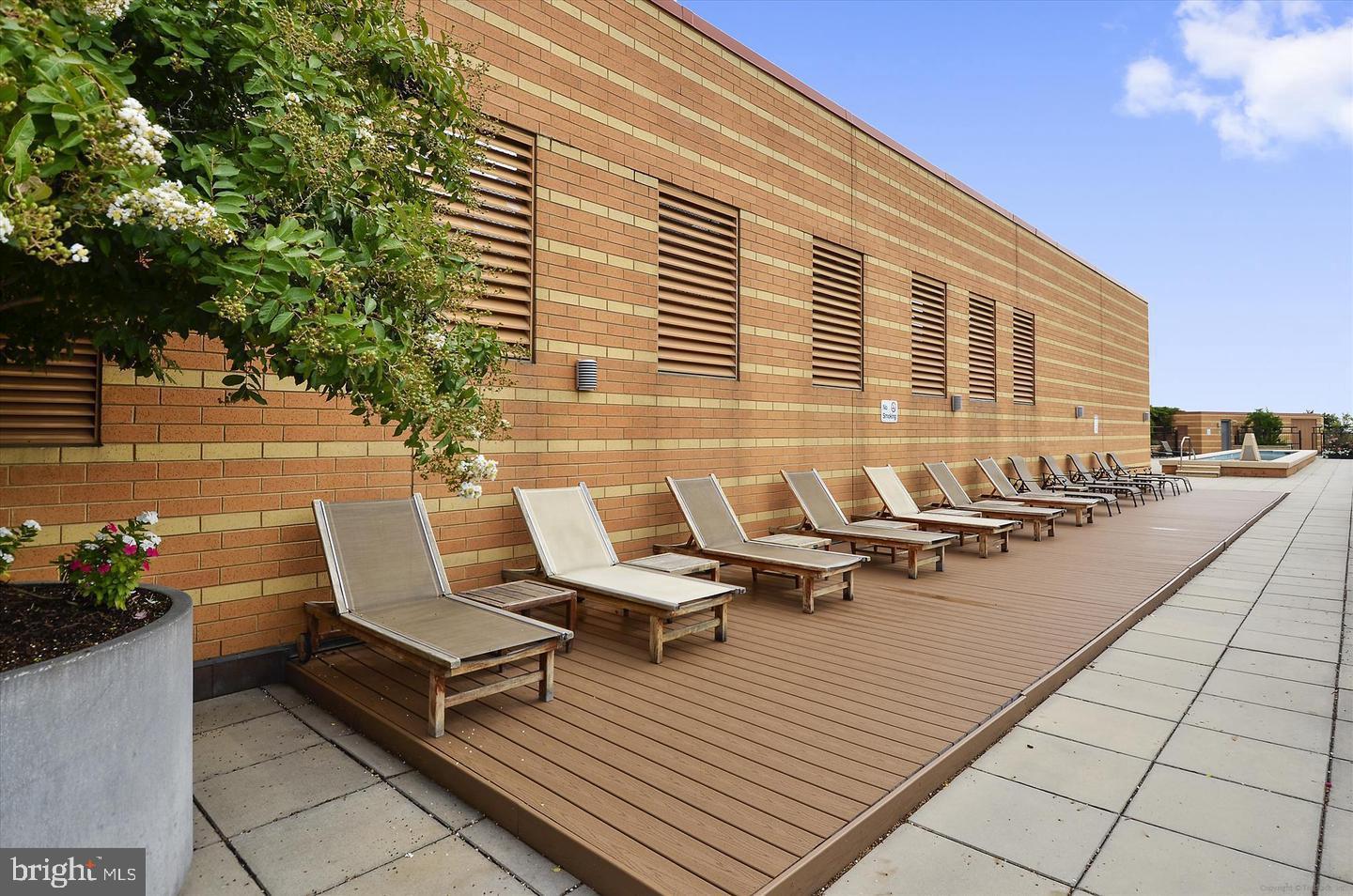 400 MASSACHUSETTS AVE NW #817, WASHINGTON, District Of Columbia 20001, 1 Bedroom Bedrooms, ,1 BathroomBathrooms,Residential,For sale,400 MASSACHUSETTS AVE NW #817,DCDC2220262 MLS # DCDC2220262