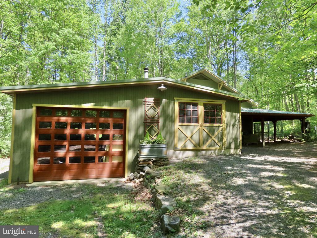 270 SEVEN PONDS RD, AMISSVILLE, Virginia 20106, 3 Bedrooms Bedrooms, ,1 BathroomBathrooms,Residential,For sale,270 SEVEN PONDS RD,VARP2002248 MLS # VARP2002248