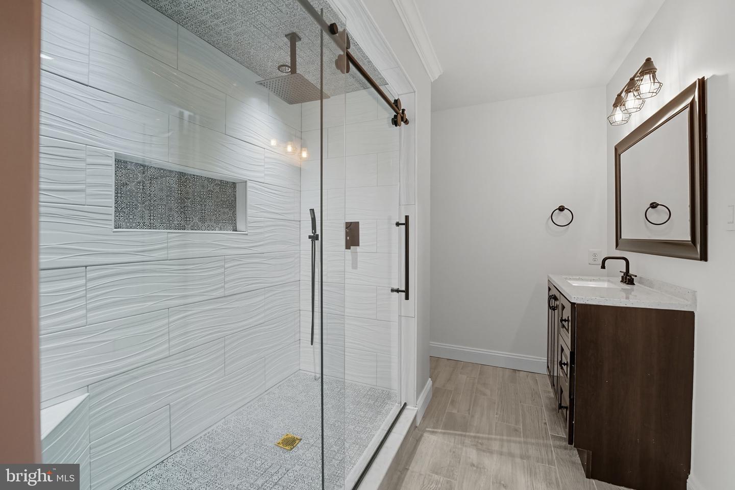 3665 KETCHUM CT, WOODBRIDGE, Virginia 22193, 4 Bedrooms Bedrooms, ,3 BathroomsBathrooms,Residential,For sale,3665 KETCHUM CT,VAPW2103402 MLS # VAPW2103402