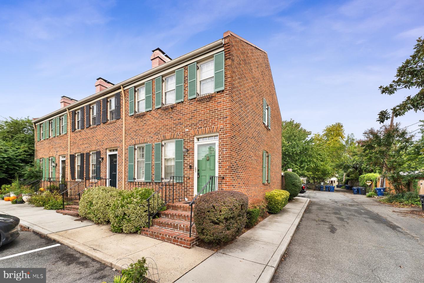 1310 SEAPORT LN, ALEXANDRIA, Virginia 22314, 2 Bedrooms Bedrooms, ,2 BathroomsBathrooms,Residential,For sale,1310 SEAPORT LN,VAAX2049390 MLS # VAAX2049390