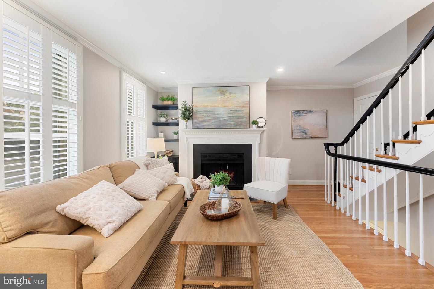 1310 SEAPORT LN, ALEXANDRIA, Virginia 22314, 2 Bedrooms Bedrooms, ,2 BathroomsBathrooms,Residential,For sale,1310 SEAPORT LN,VAAX2049390 MLS # VAAX2049390