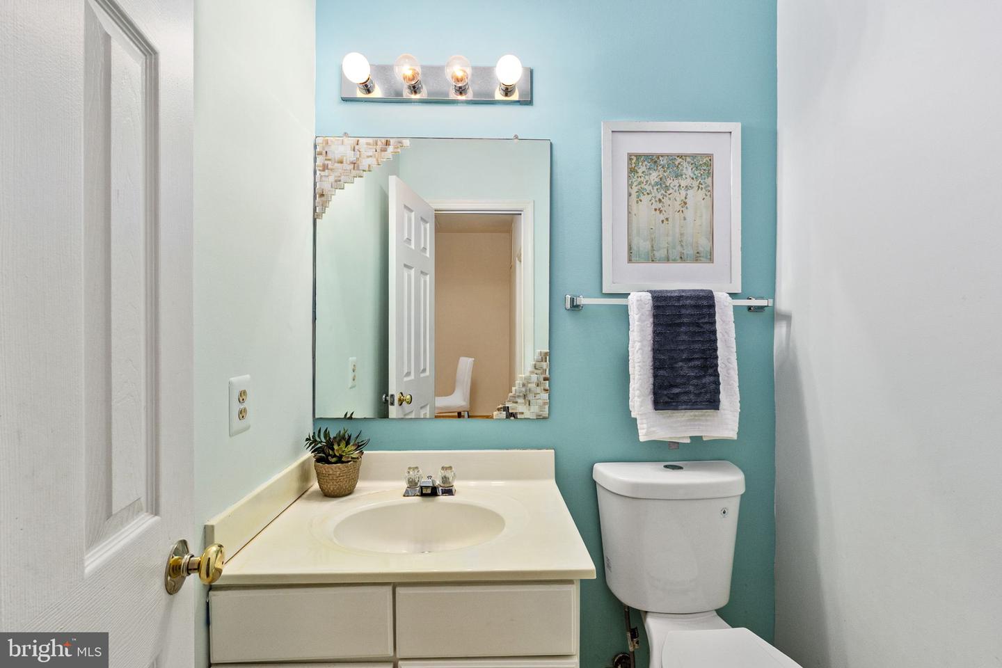 20402 COOL FERN SQ, ASHBURN, Virginia 20147, 4 Bedrooms Bedrooms, ,3 BathroomsBathrooms,Residential,For sale,20402 COOL FERN SQ,VALO2106568 MLS # VALO2106568