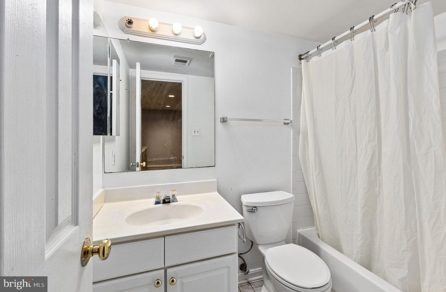 20402 COOL FERN SQ, ASHBURN, Virginia 20147, 4 Bedrooms Bedrooms, ,3 BathroomsBathrooms,Residential,For sale,20402 COOL FERN SQ,VALO2106568 MLS # VALO2106568