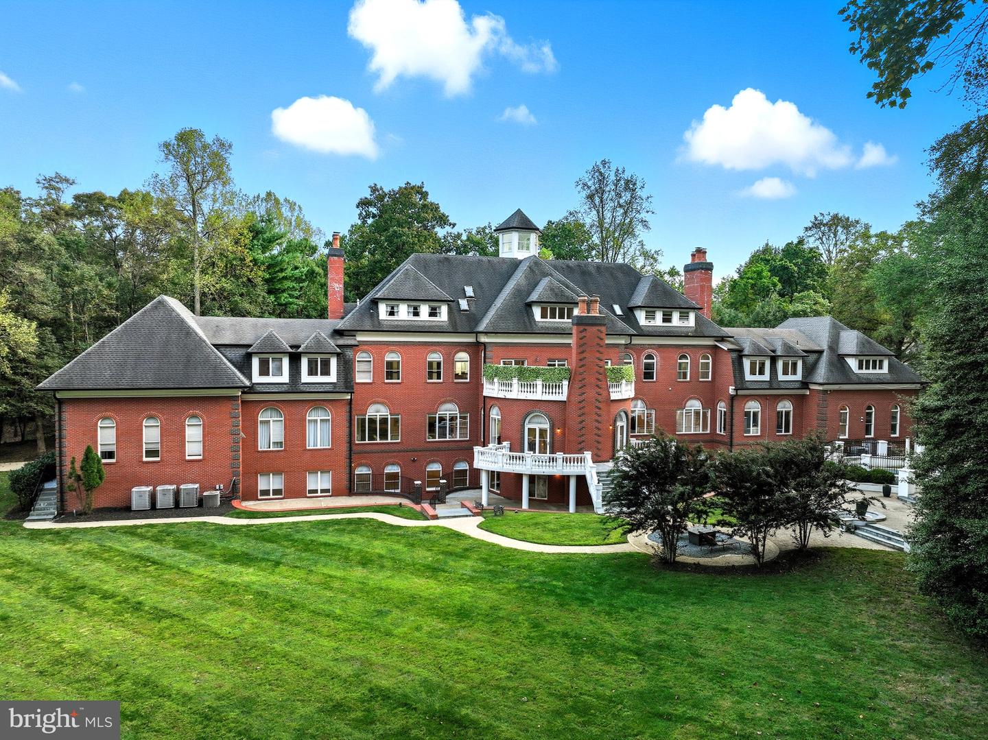 11308 STONELEDGE CT, RESTON, Virginia 20191, 8 Bedrooms Bedrooms, ,11 BathroomsBathrooms,Residential,For sale,11308 STONELEDGE CT,VAFX2266364 MLS # VAFX2266364